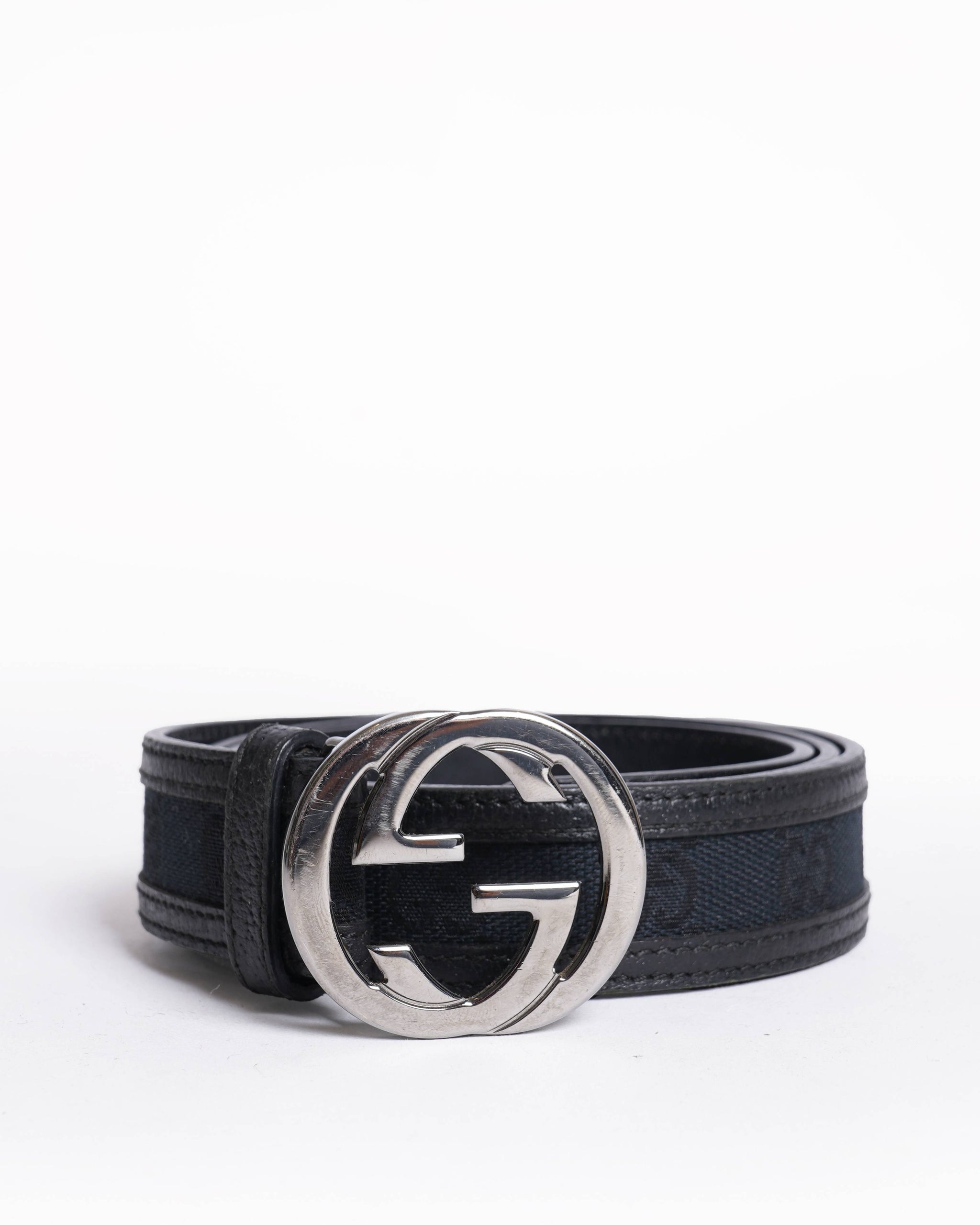 Gucci Classic Black GG Canvas Interlocking Buckle Belt  display picture 1