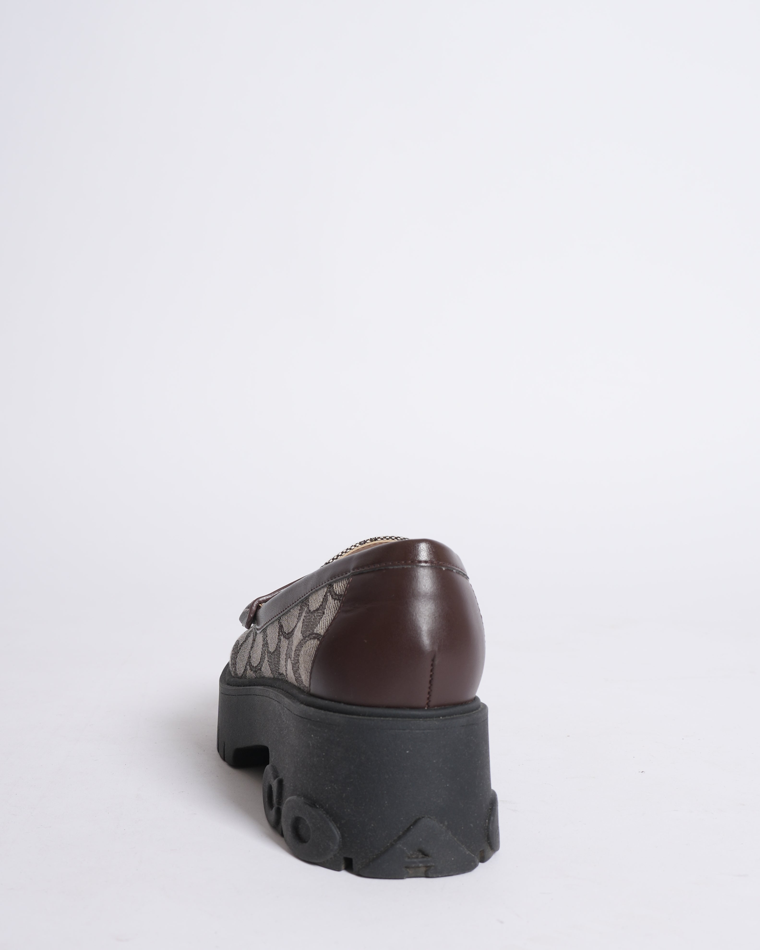 New Coach Ruthie Sig Loafer For Women's