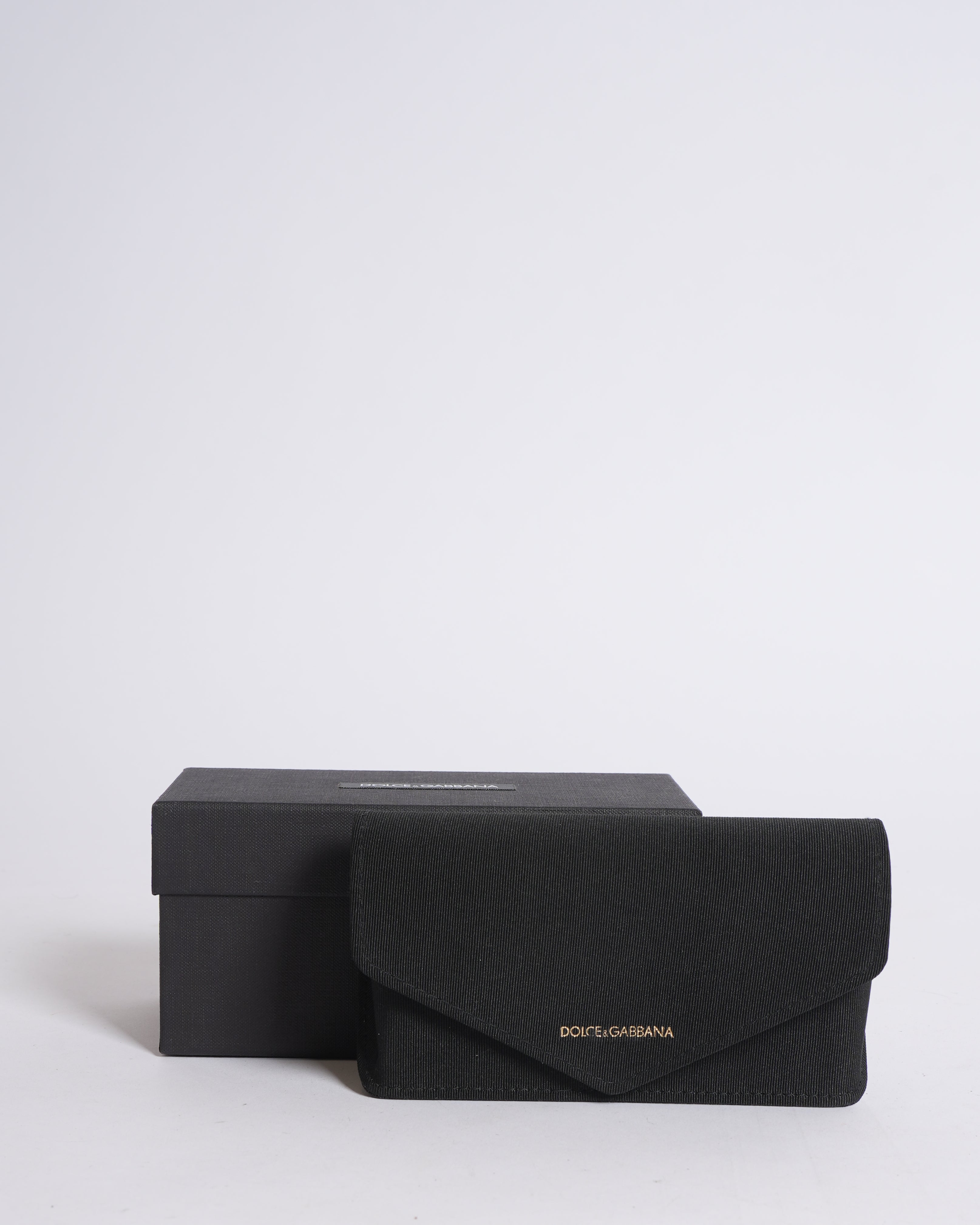 Dolce & Gabbana logo plaque sunglasses