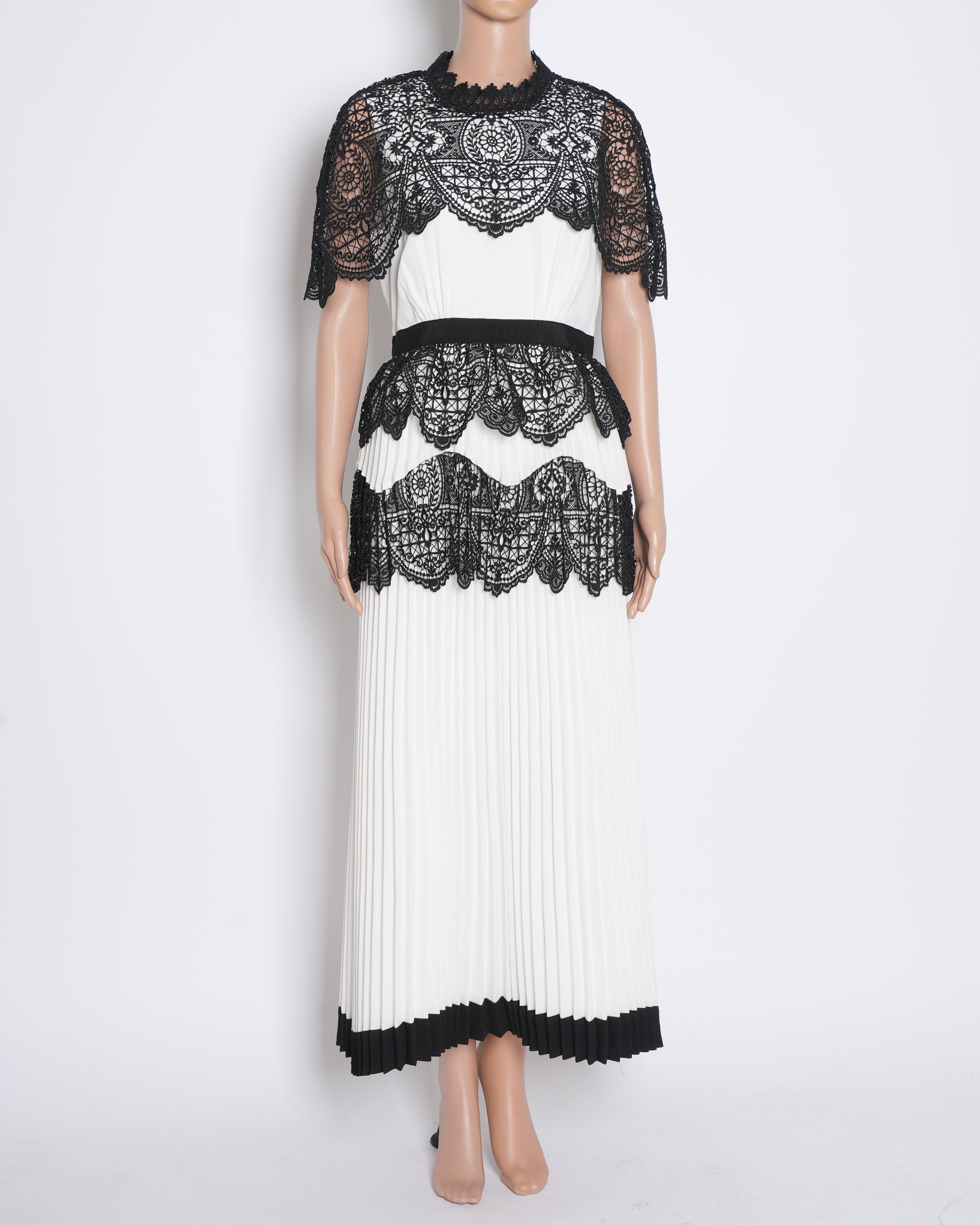 Self Portrait Black & White Dress With Lace Trimming