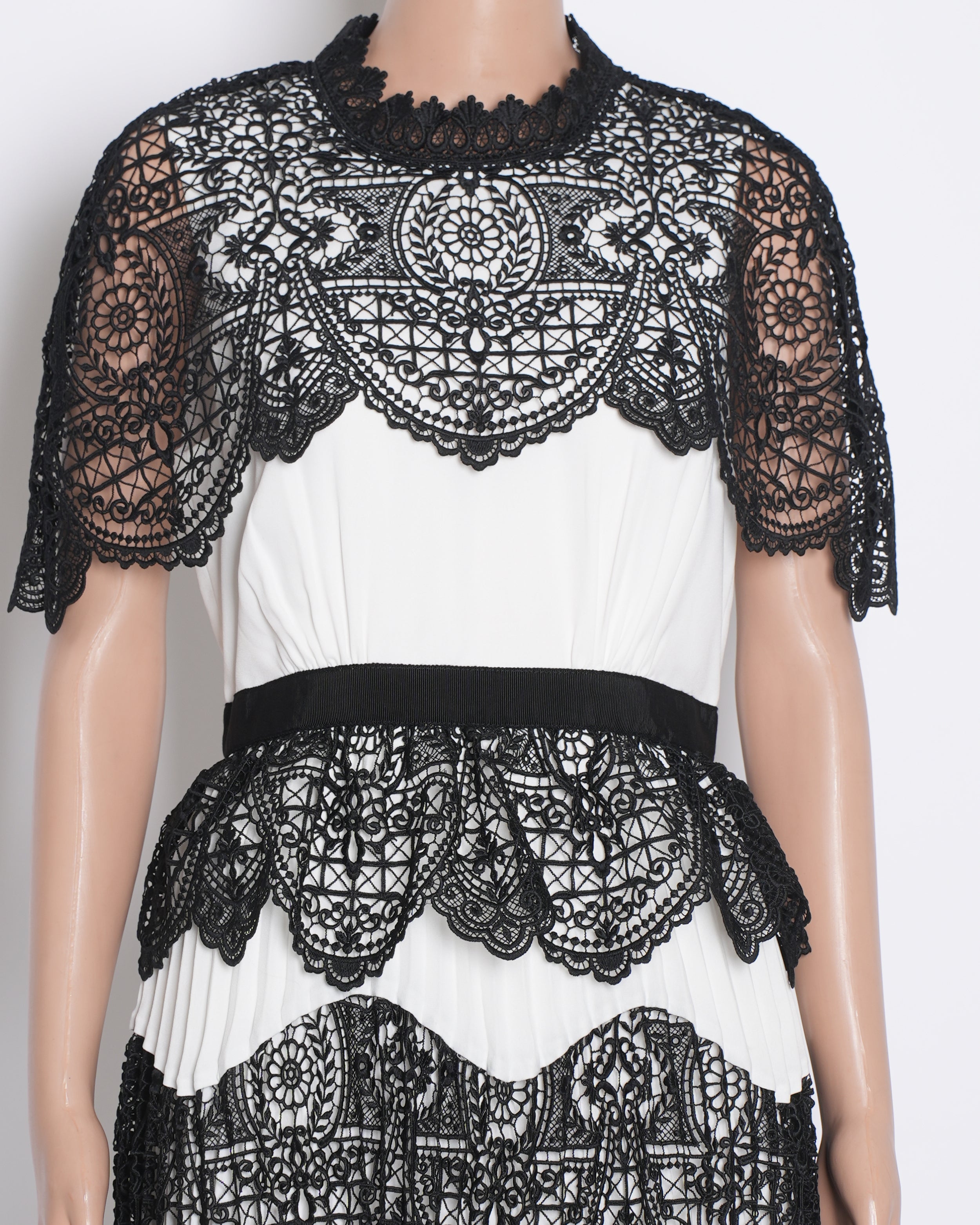 Self Portrait Black & White Dress With Lace Trimming
