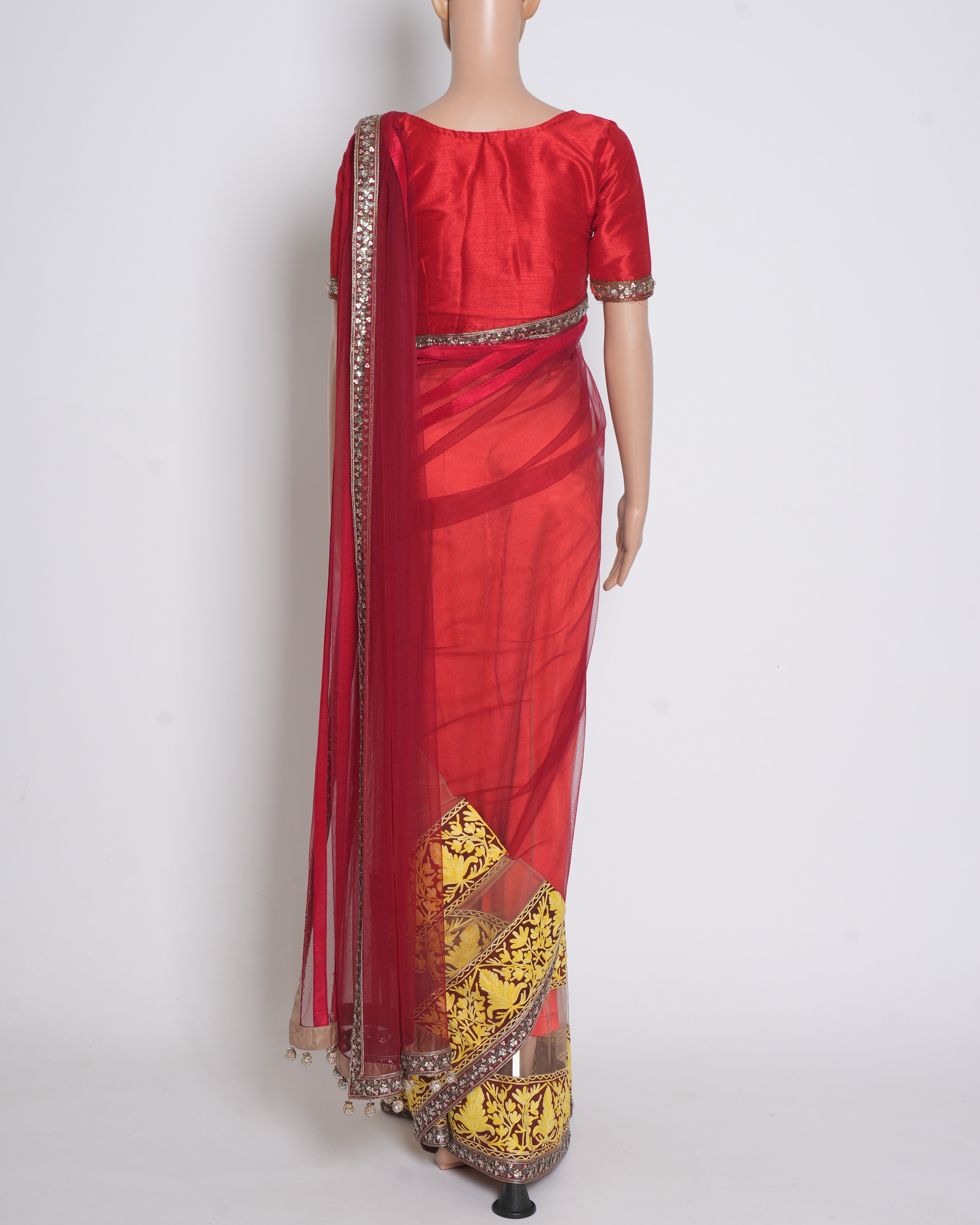 Manish Malhotra Saree Set Of 2 In Red