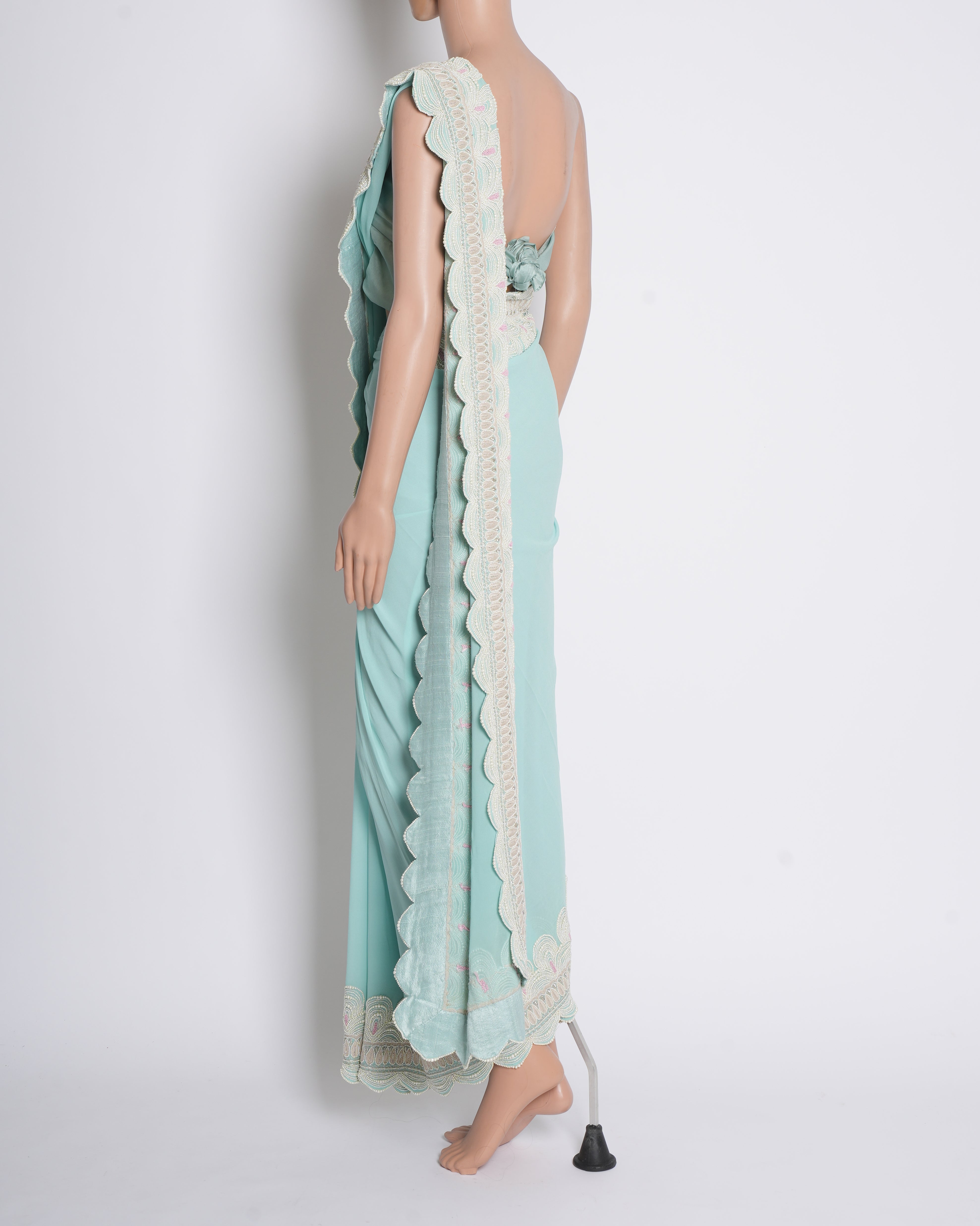 New Anamika Khanna Saree without blouse