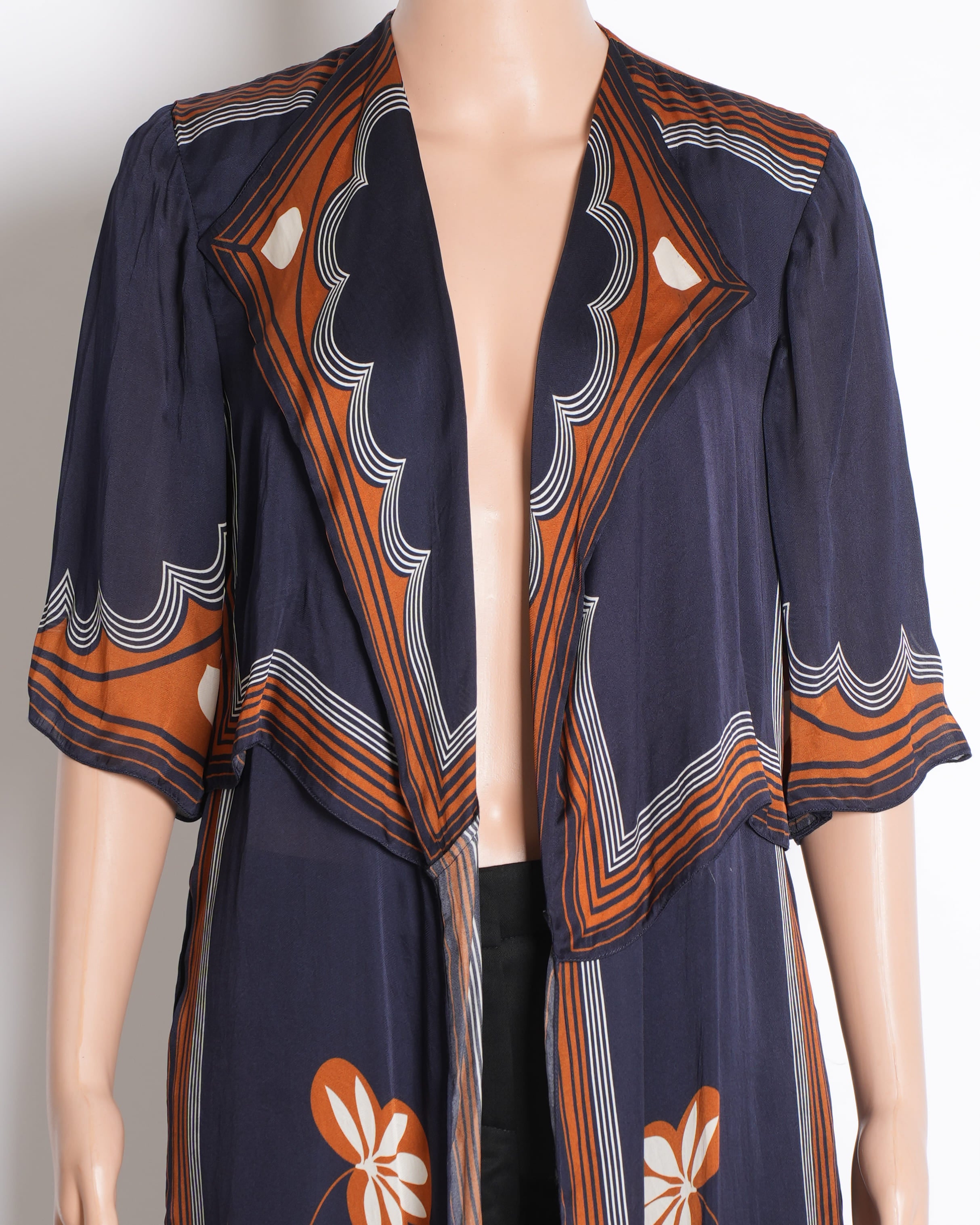 AM : PM Women's Cape With Orange & White Accent In Floral Print