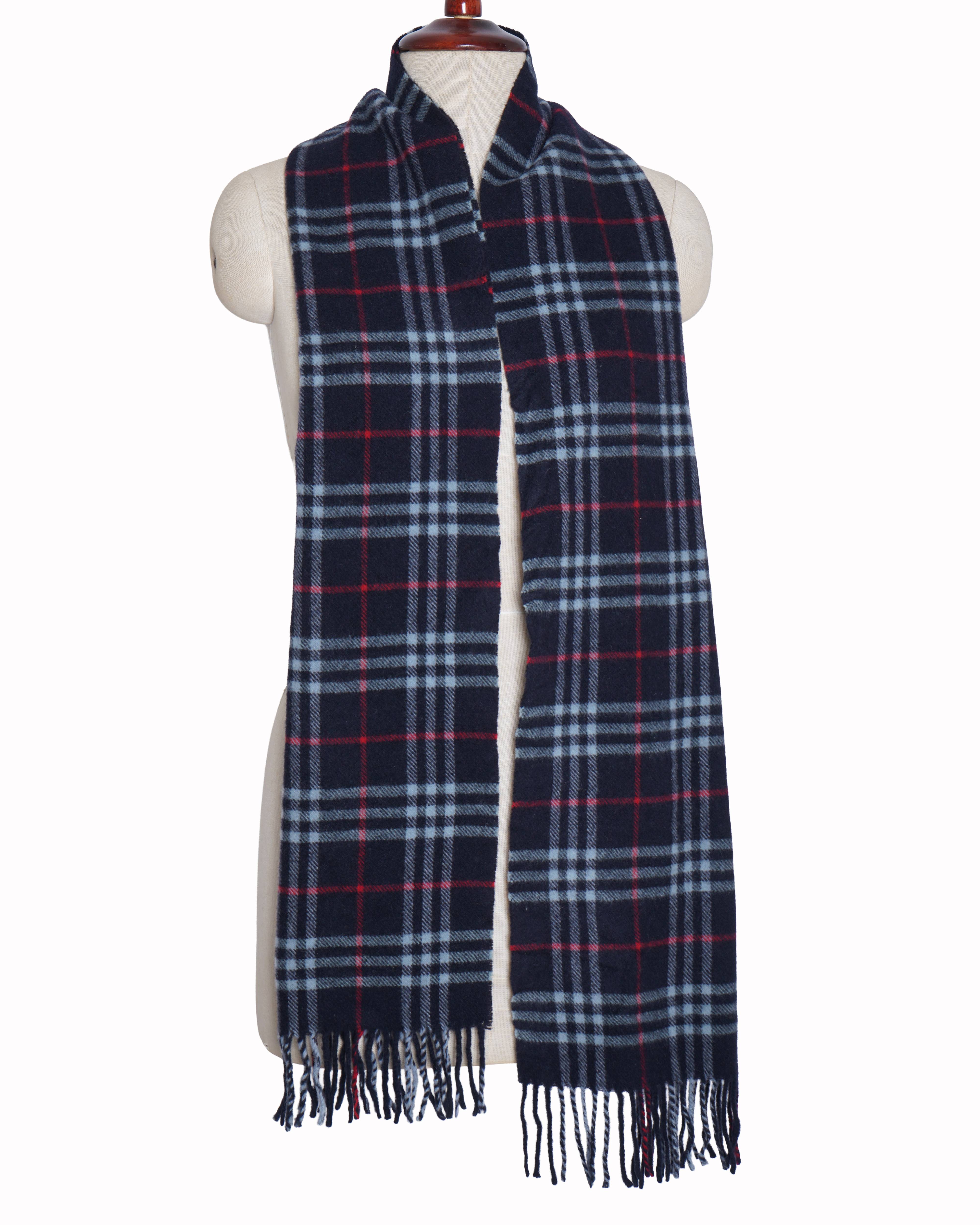 Burberry wool Scarf in blue