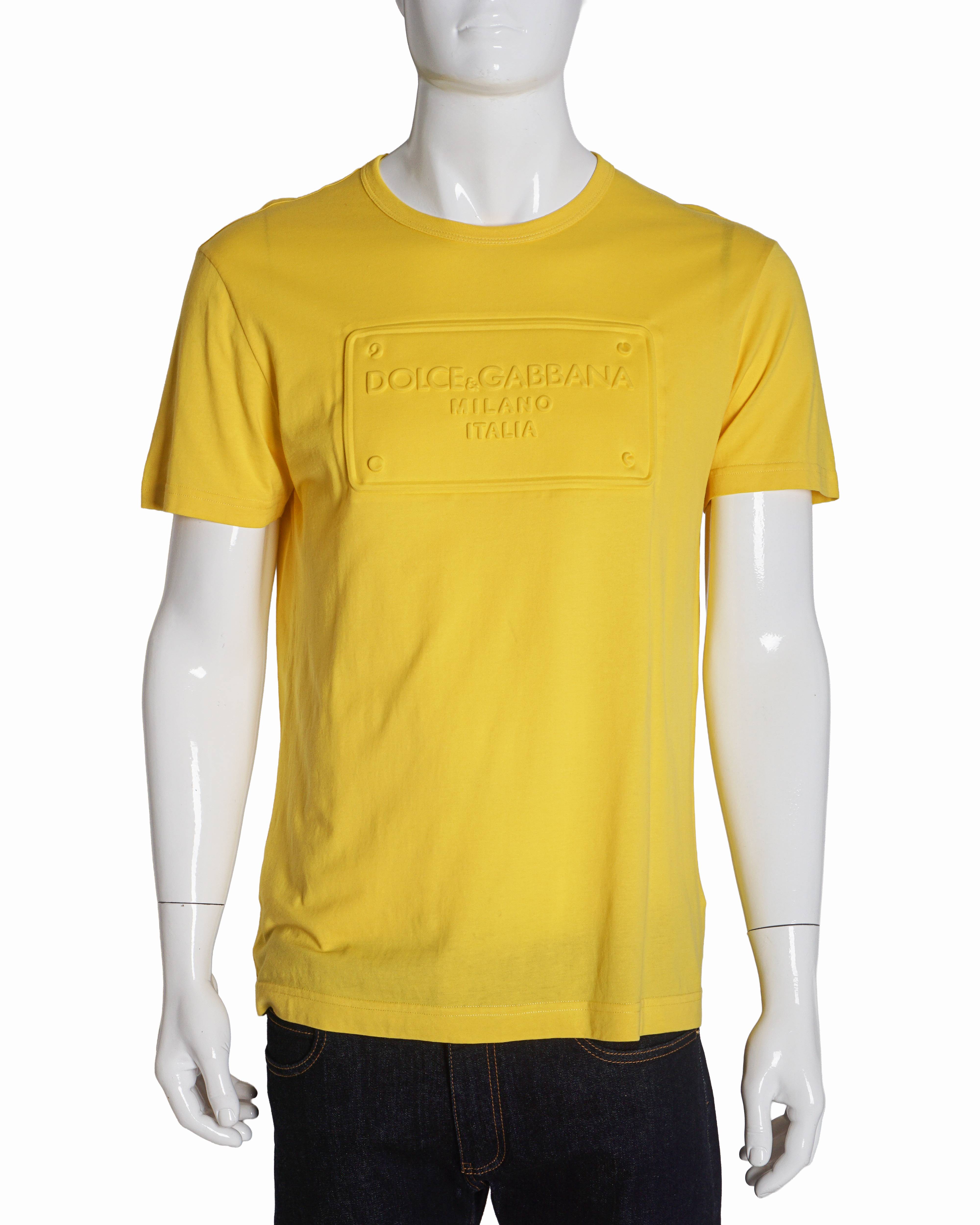 Dolce & Gabbana Yellow Embossed Logo Plaque Cotton T-Shirt