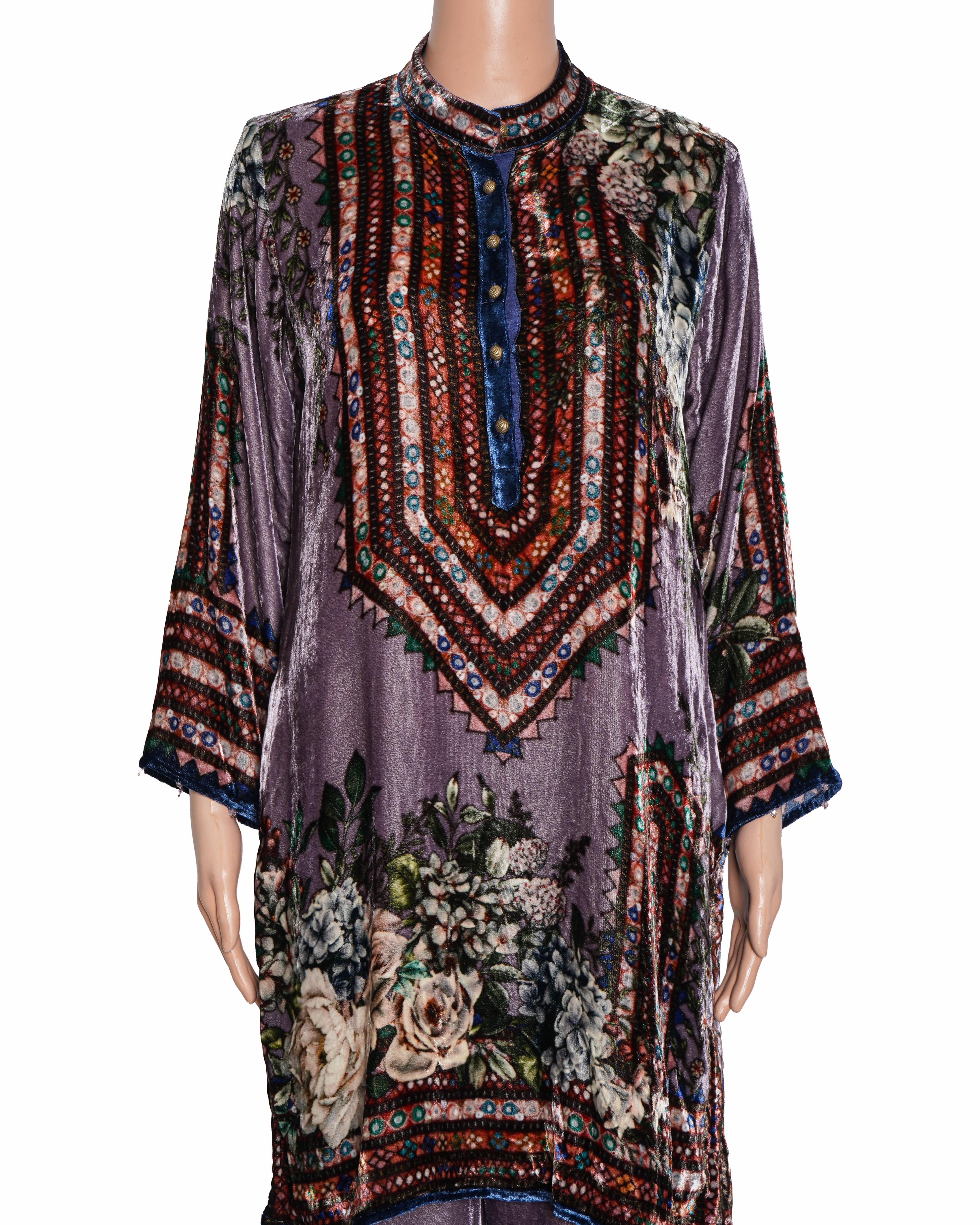 New Rajdeep Ranawat Printed Velvet Set Of 2