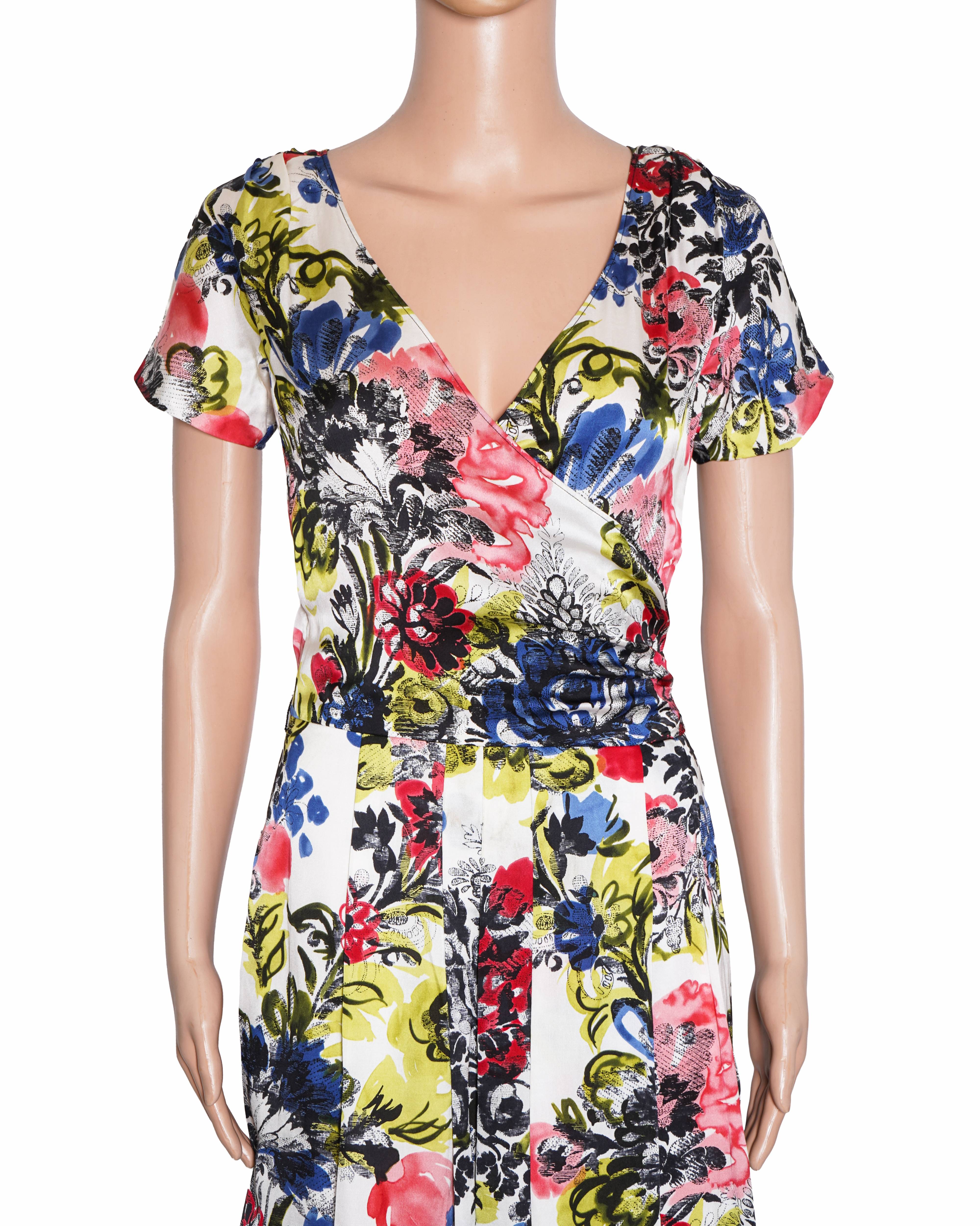 Moschnio Silk Printed V Neck Dress