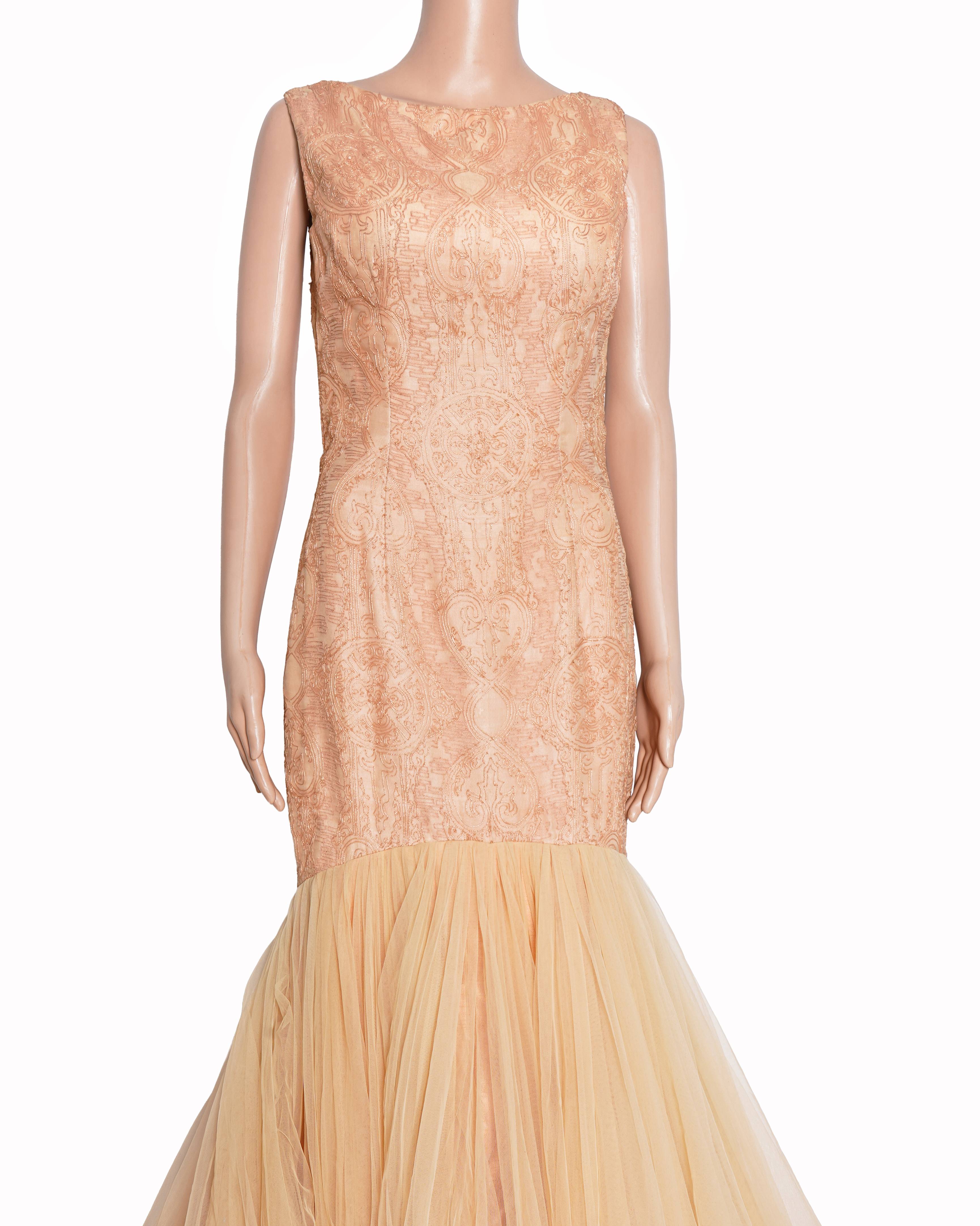 New Shantanu & Nikhil tulle beige mermaid gown