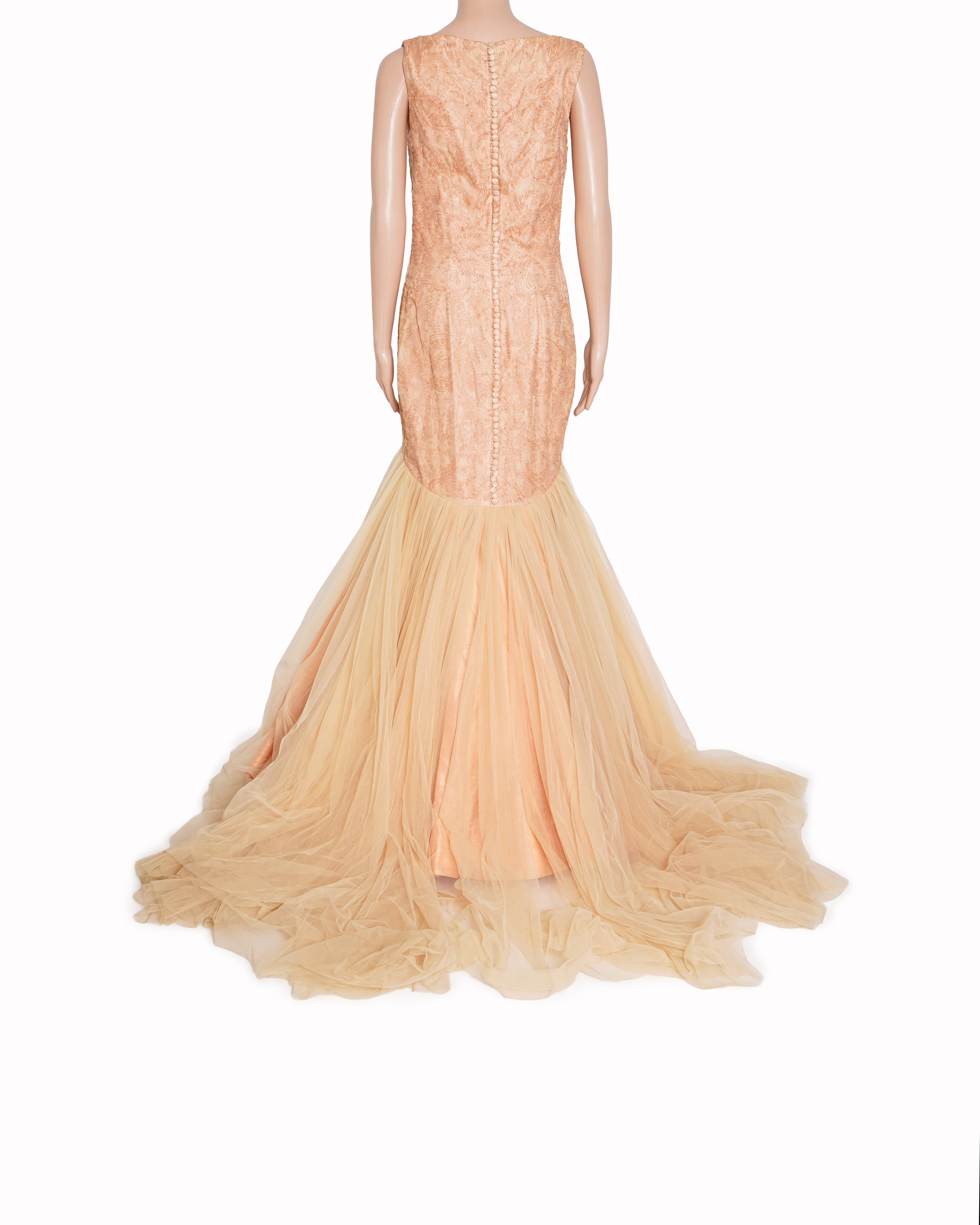 New Shantanu & Nikhil tulle beige mermaid gown