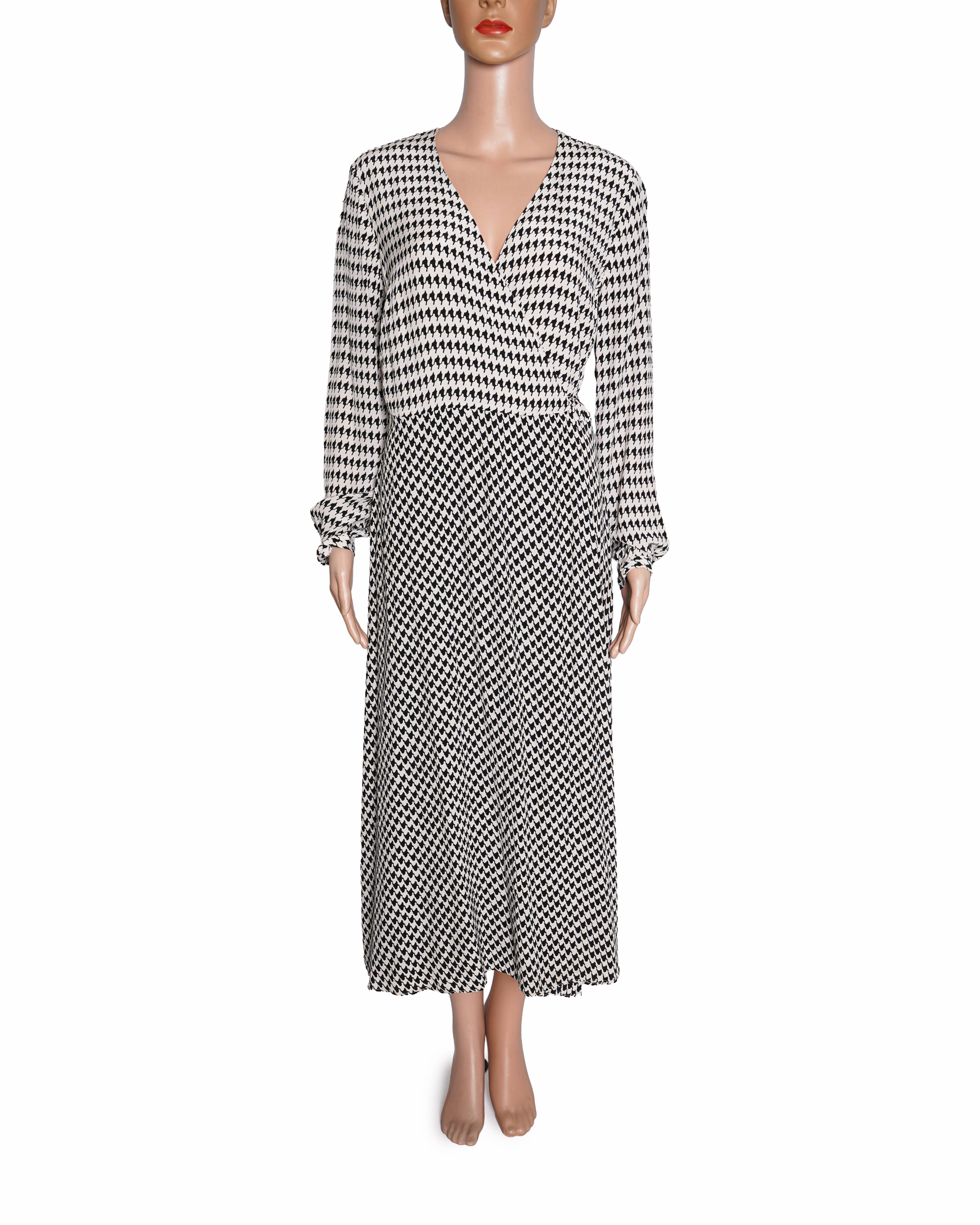 Massimo Dutti Black & White Wrap dress