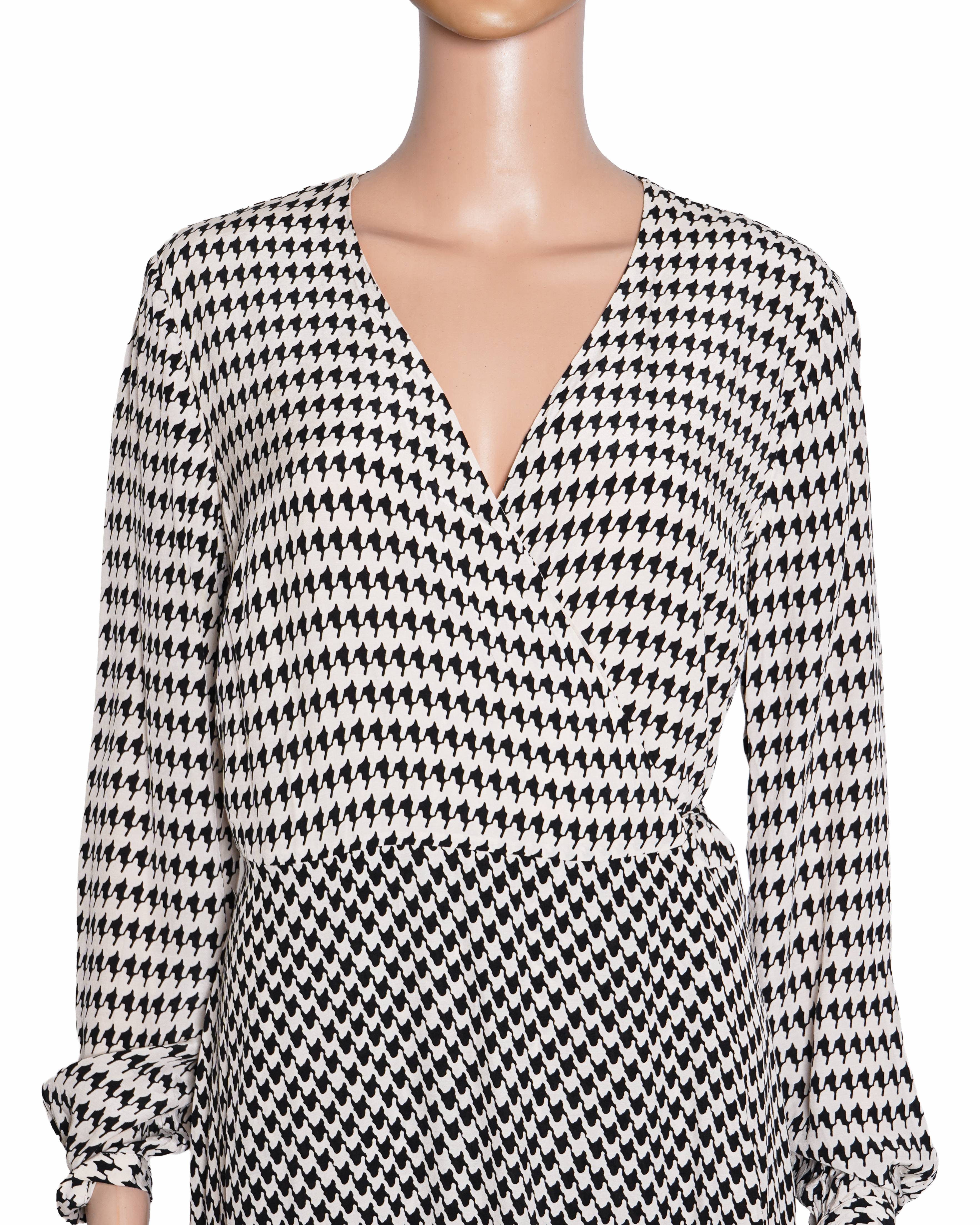 Massimo Dutti Black & White Wrap dress