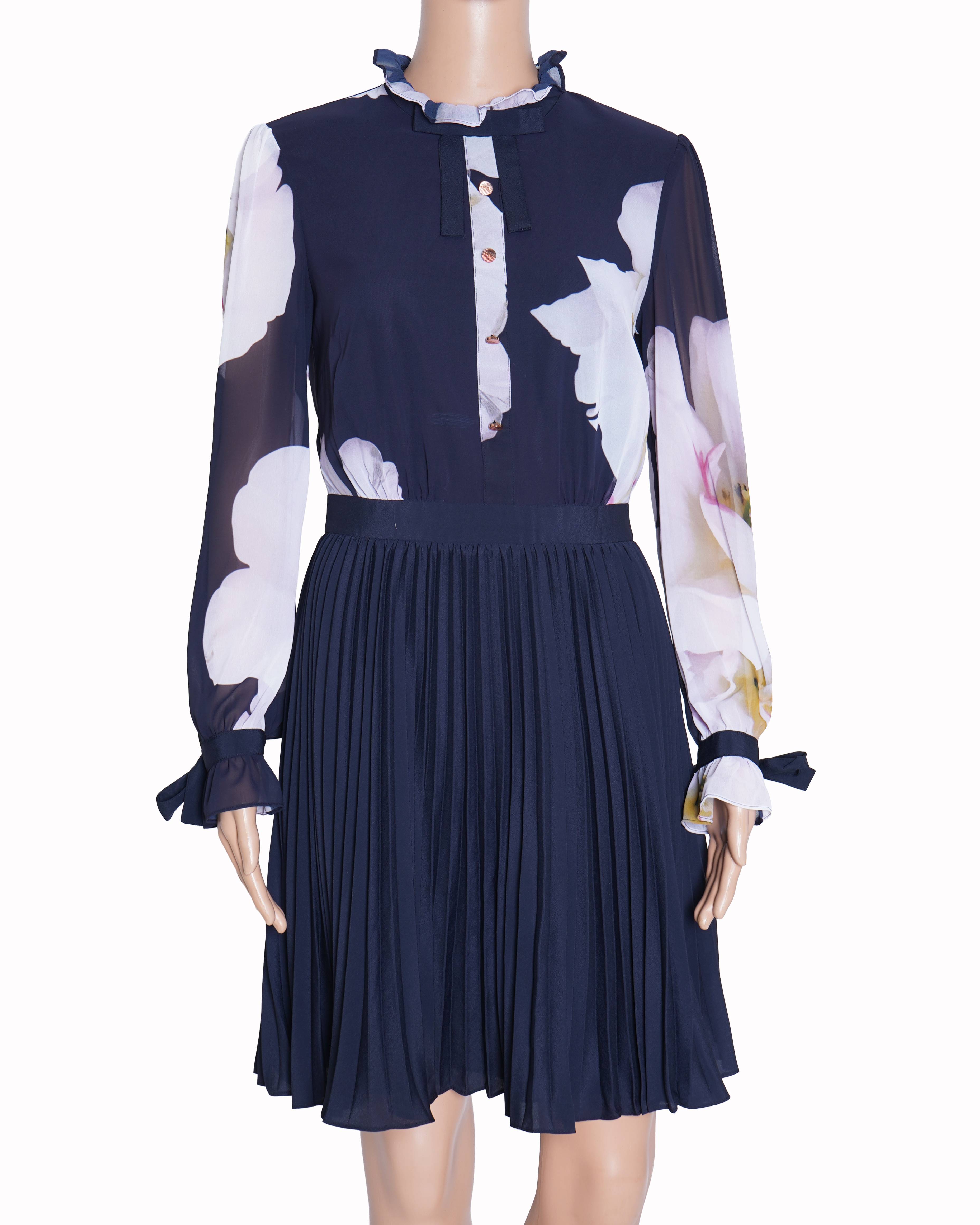 Ted Baker
ELLONA gardenia dress