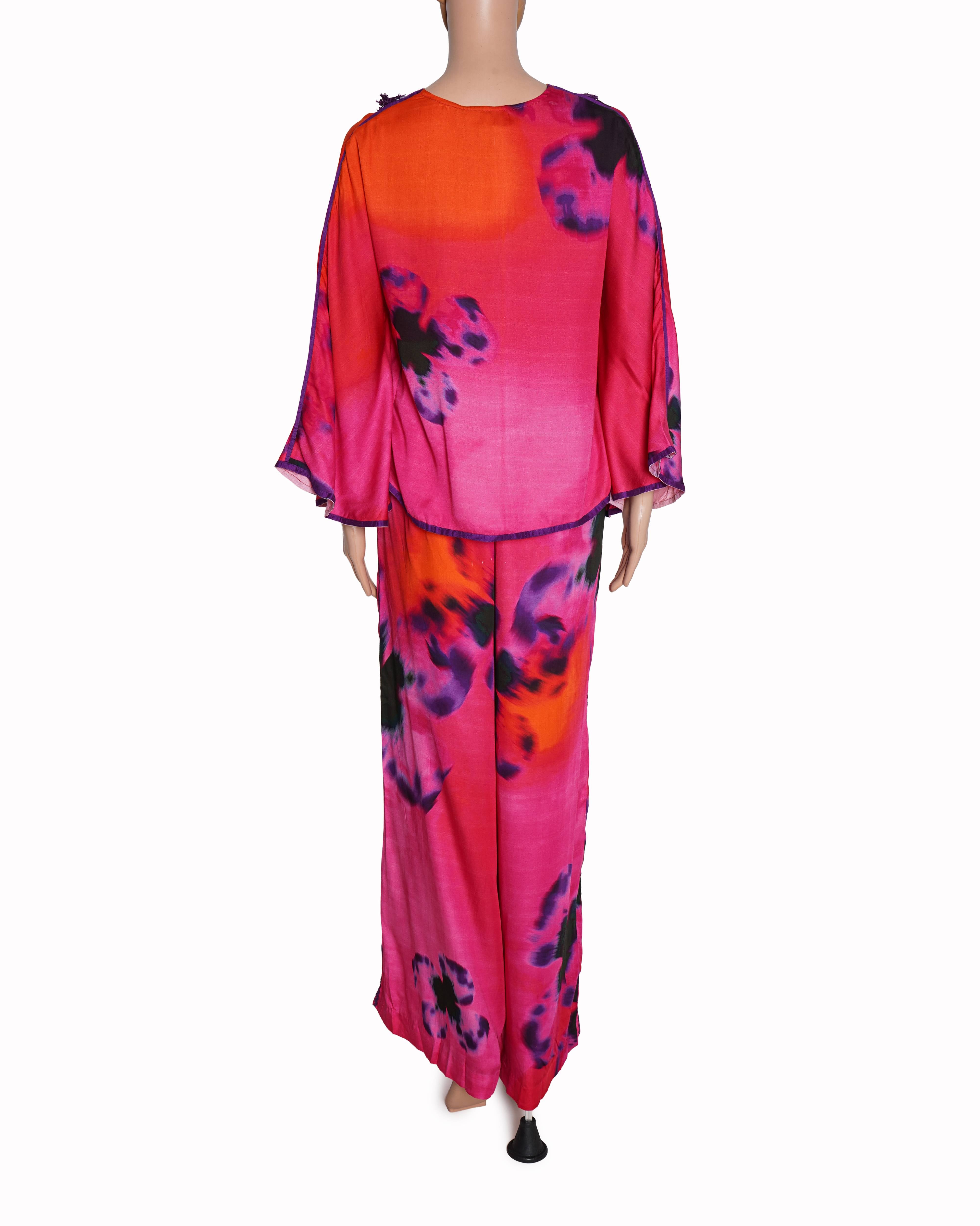 New Sureena Chowdhari Multi Colour Satin Printed Abstract V Neck Top & Pant Set