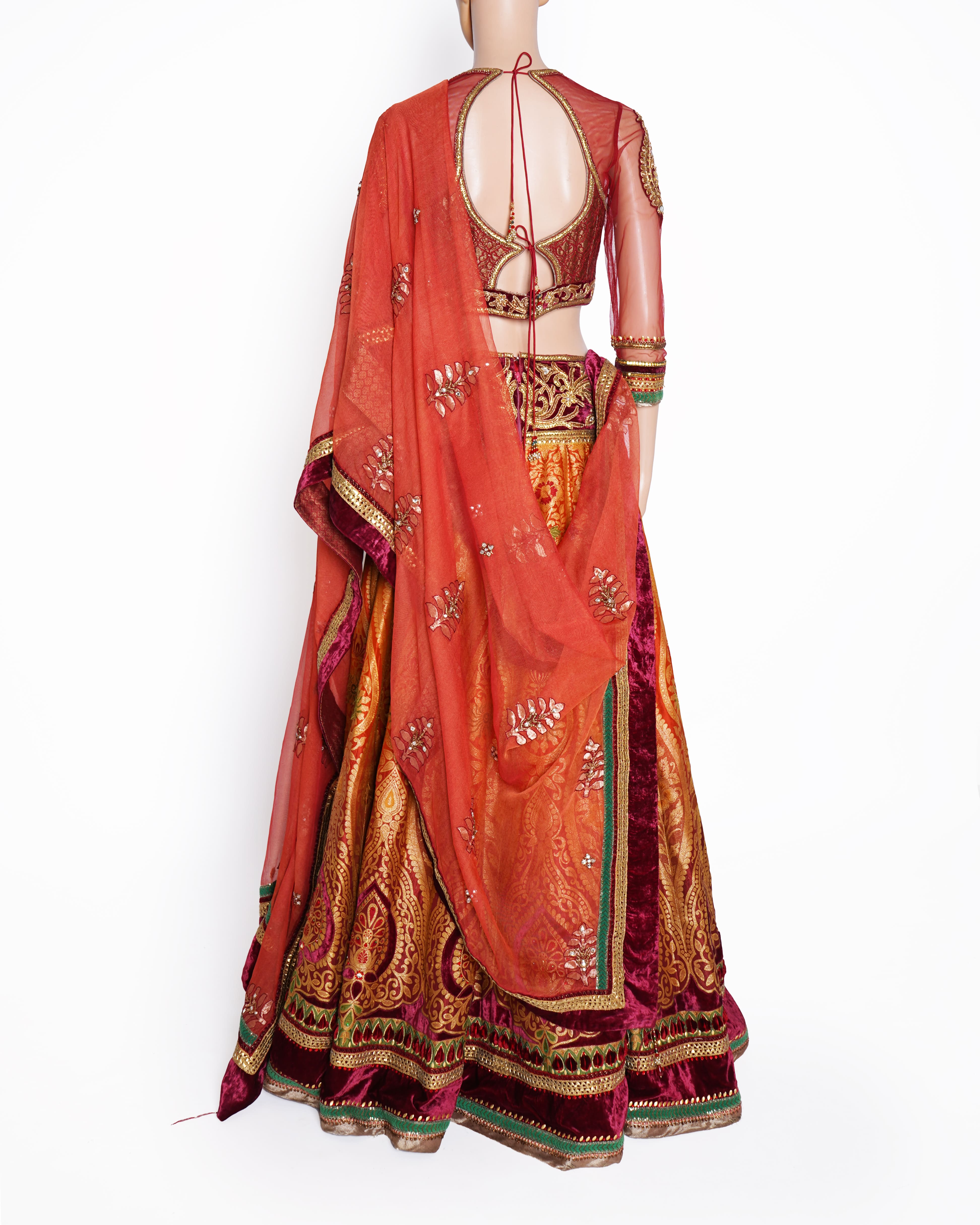 Tarun Tahiliani Heavy Embroidered Lehenga Set Of 3