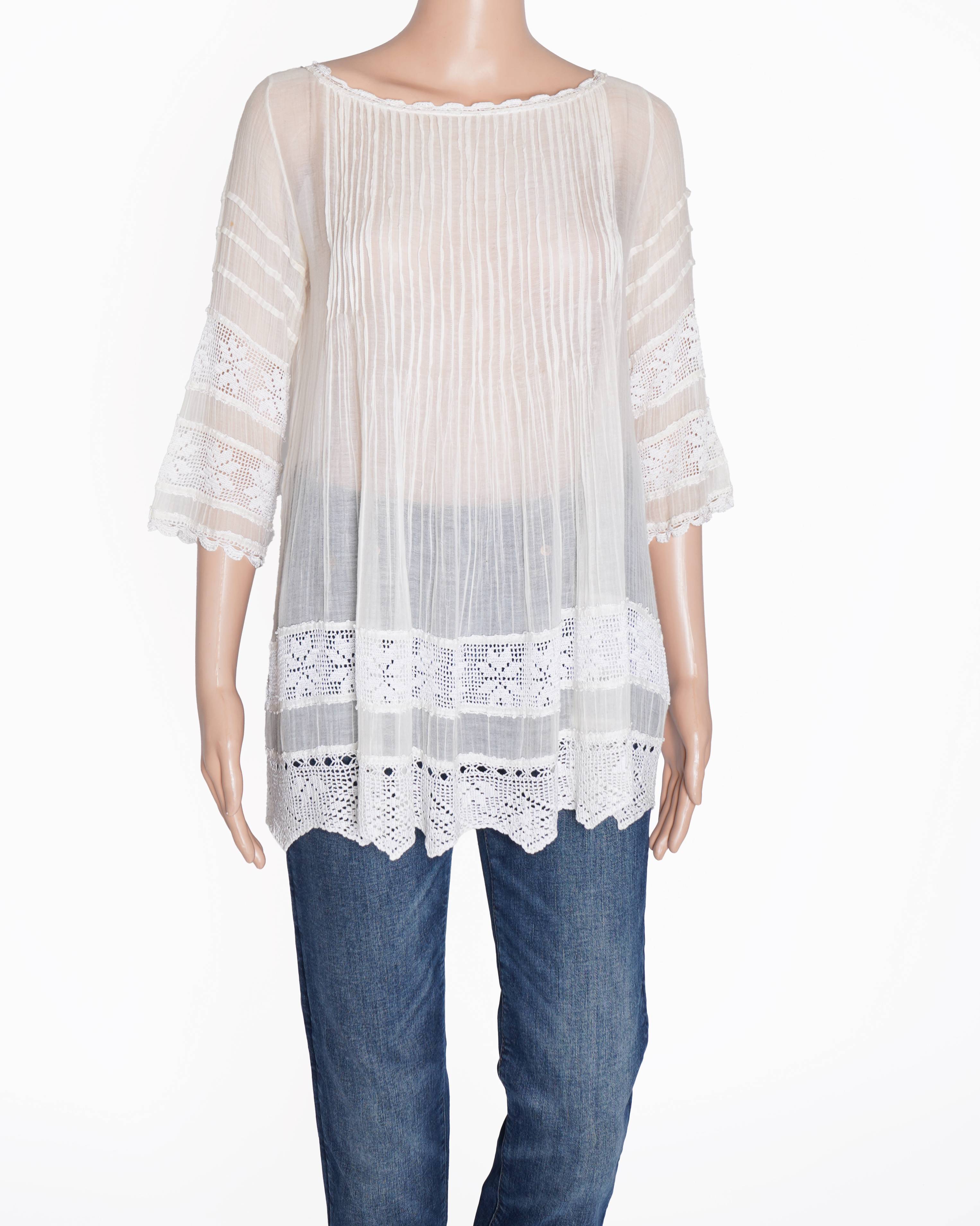 Pero Lace Top In White