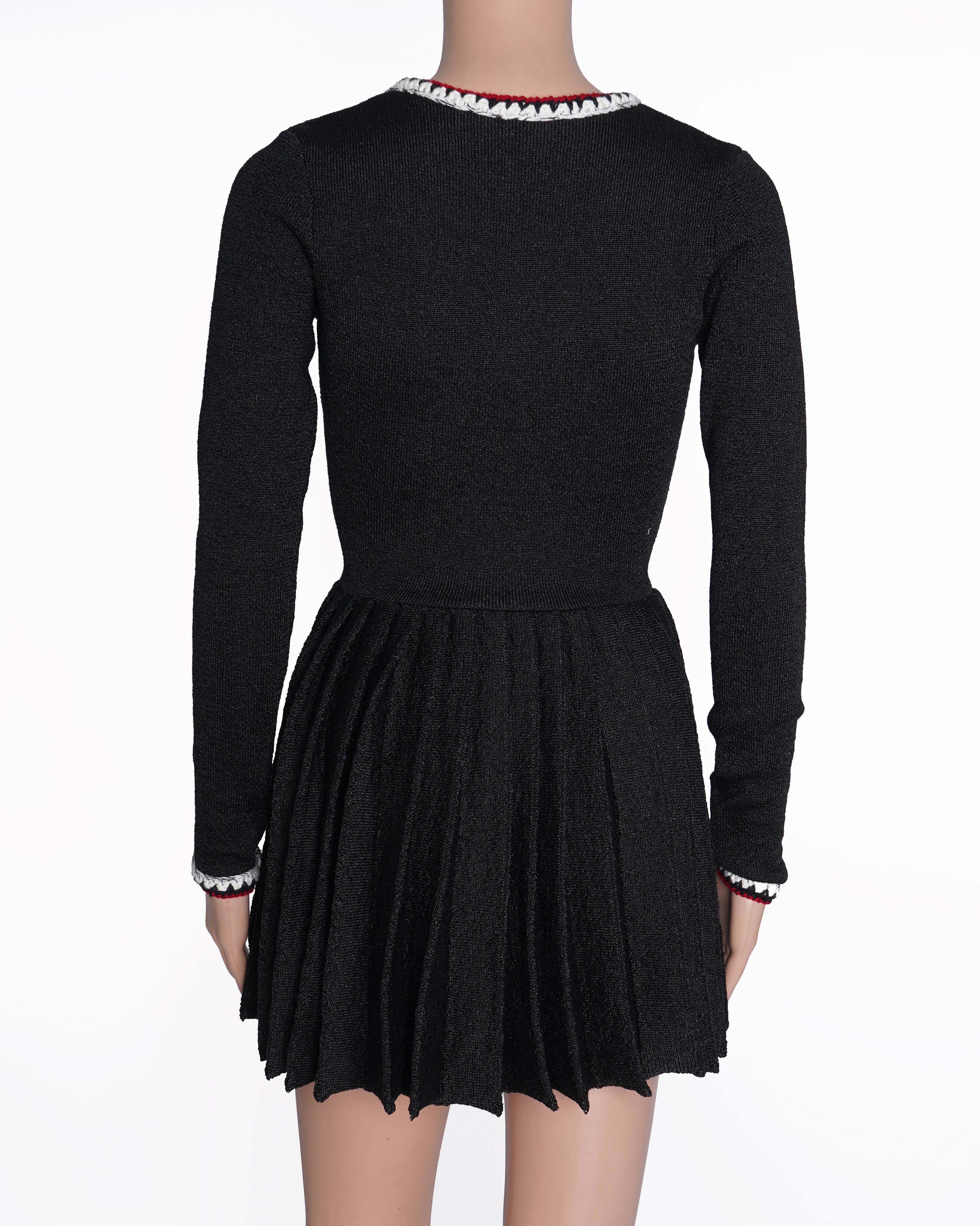 New Self-Portrait V-Neck Black Pleated Mini Knit Dress