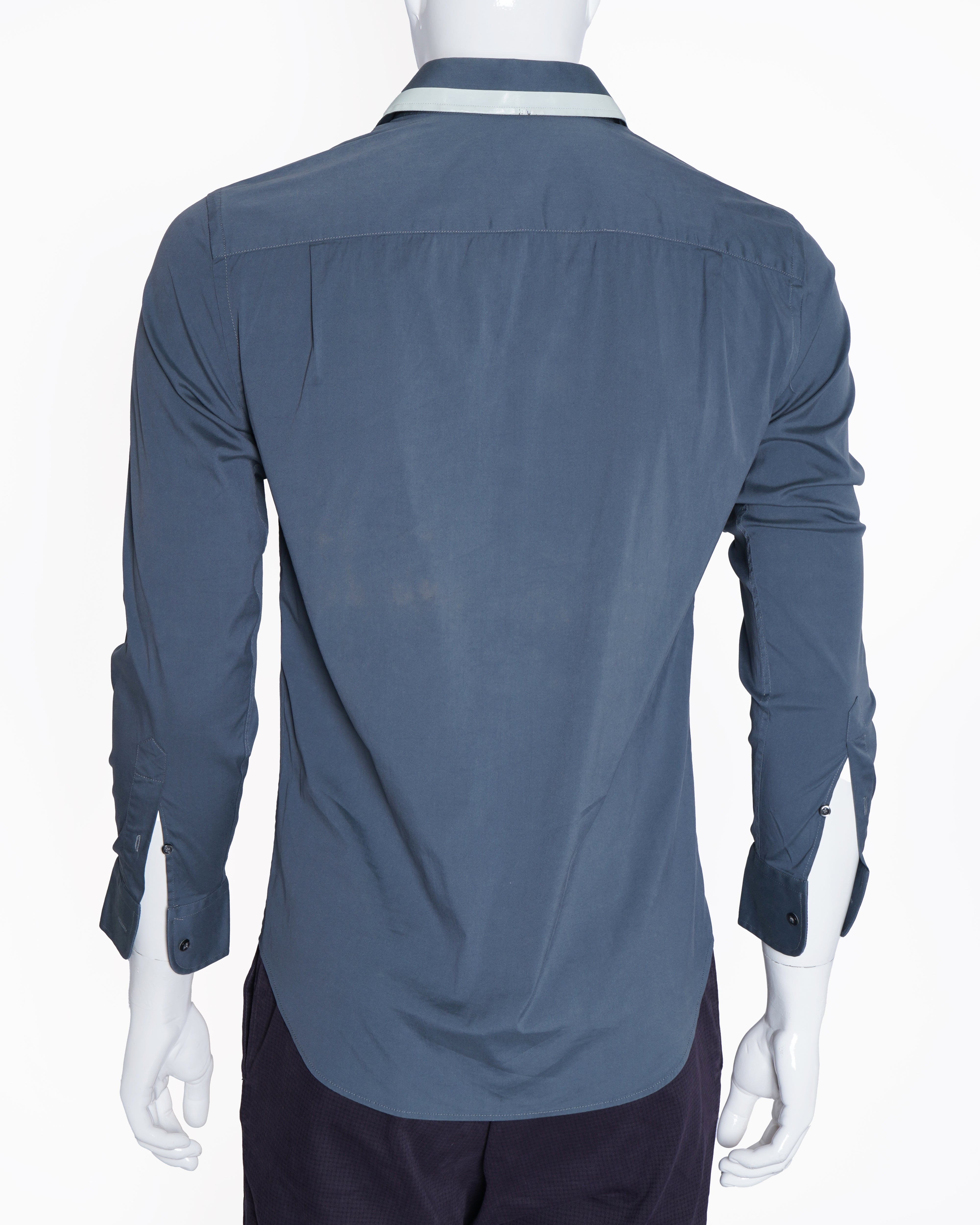 Emporio Armani
Button down shirt