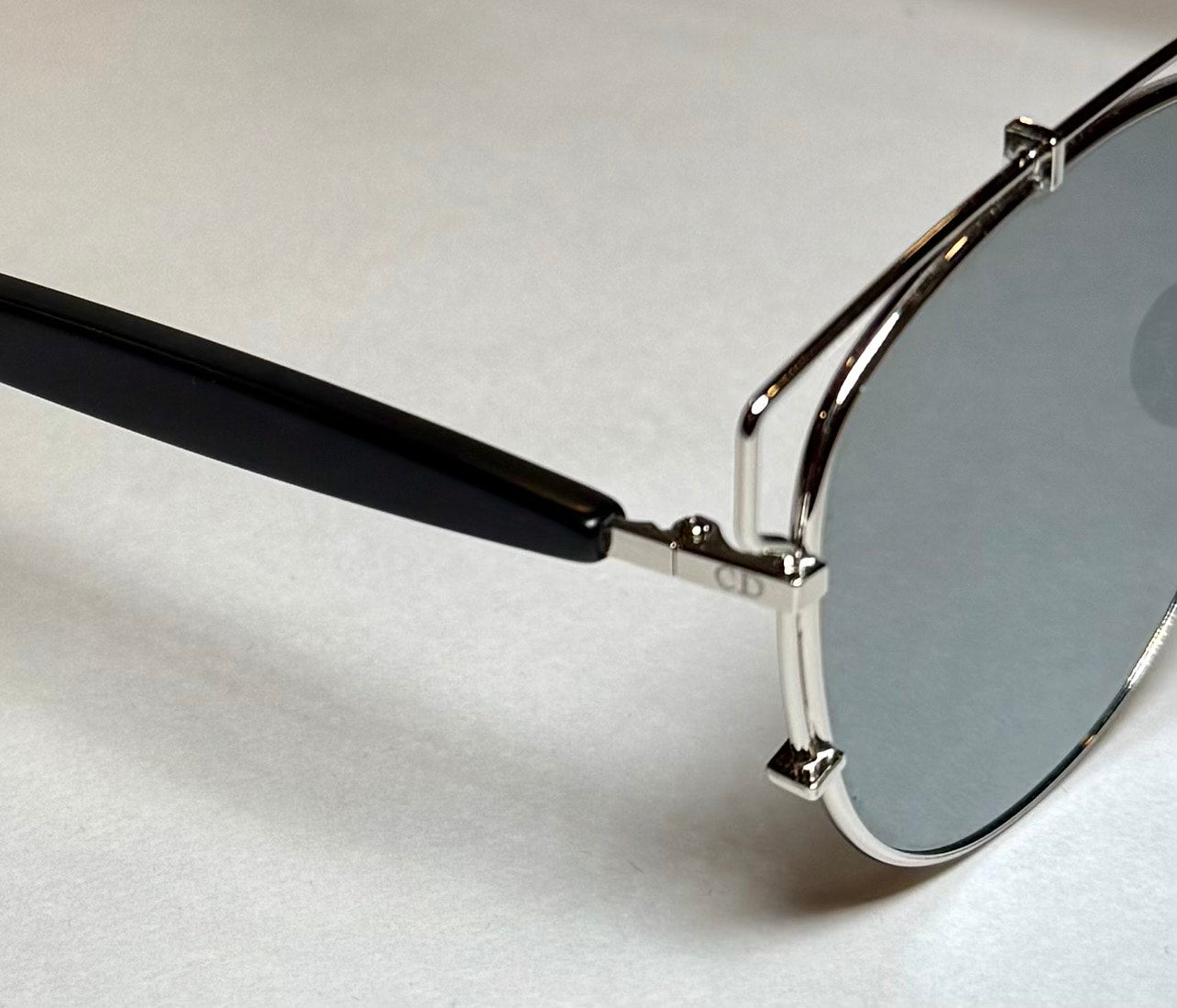 DIOR SUNGLASSES WITH SILVER RIMS