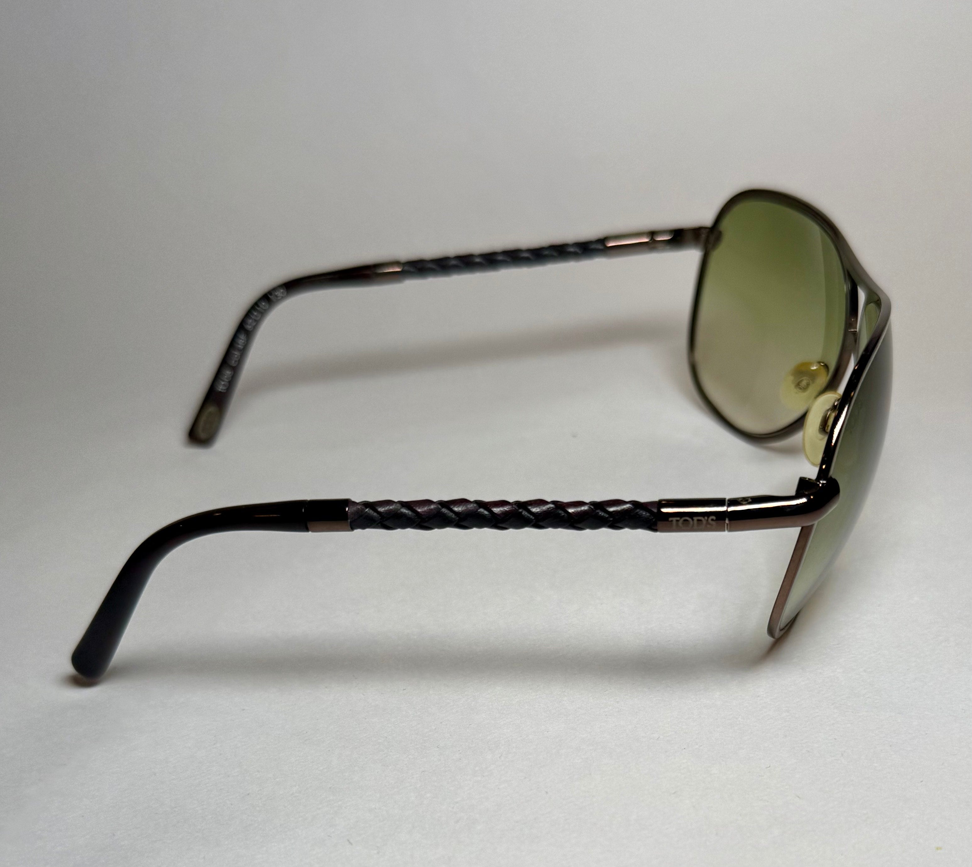 TOD’S SUNGLASSES
