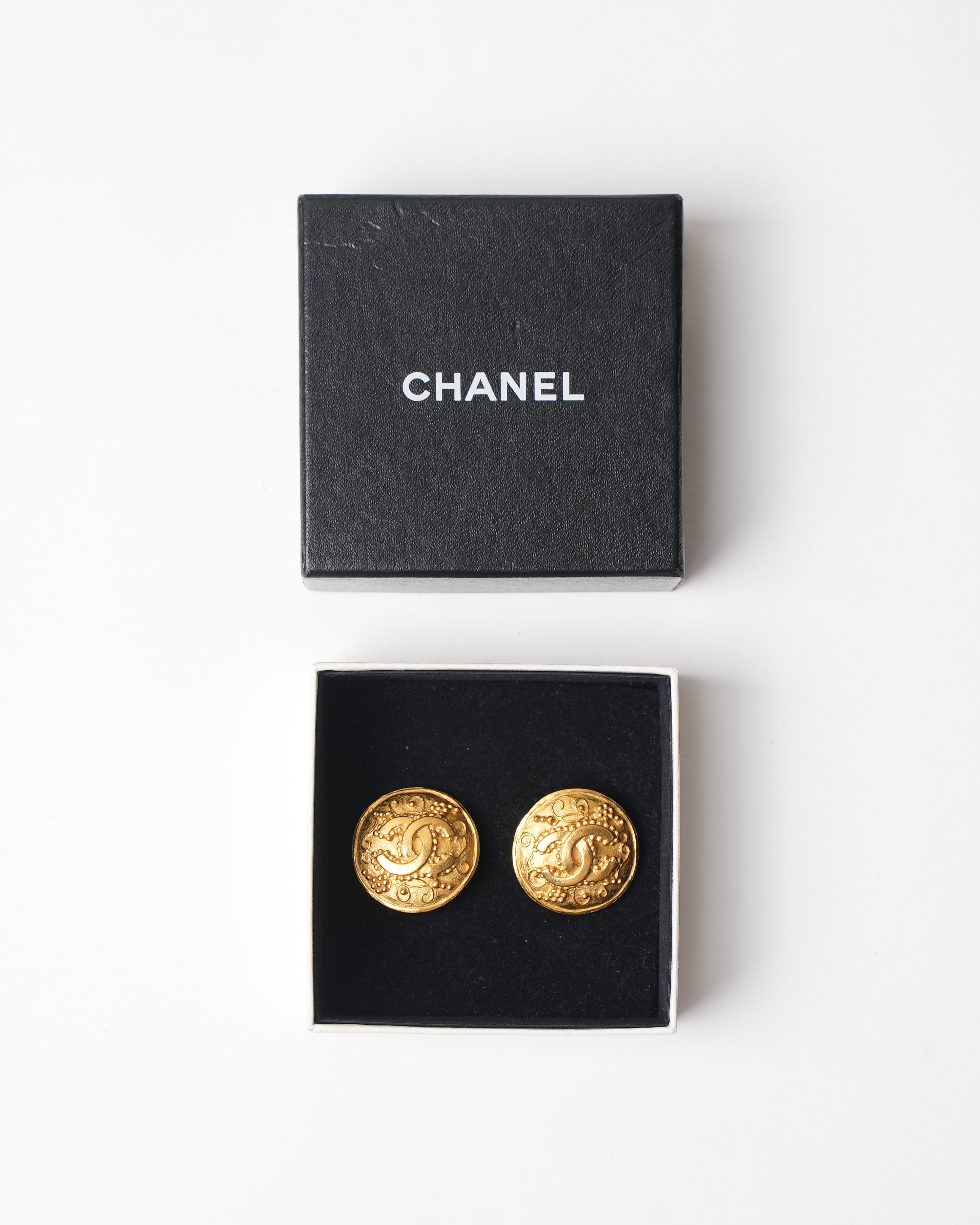 Vintage Chanel Gold Plated 1996 Earring