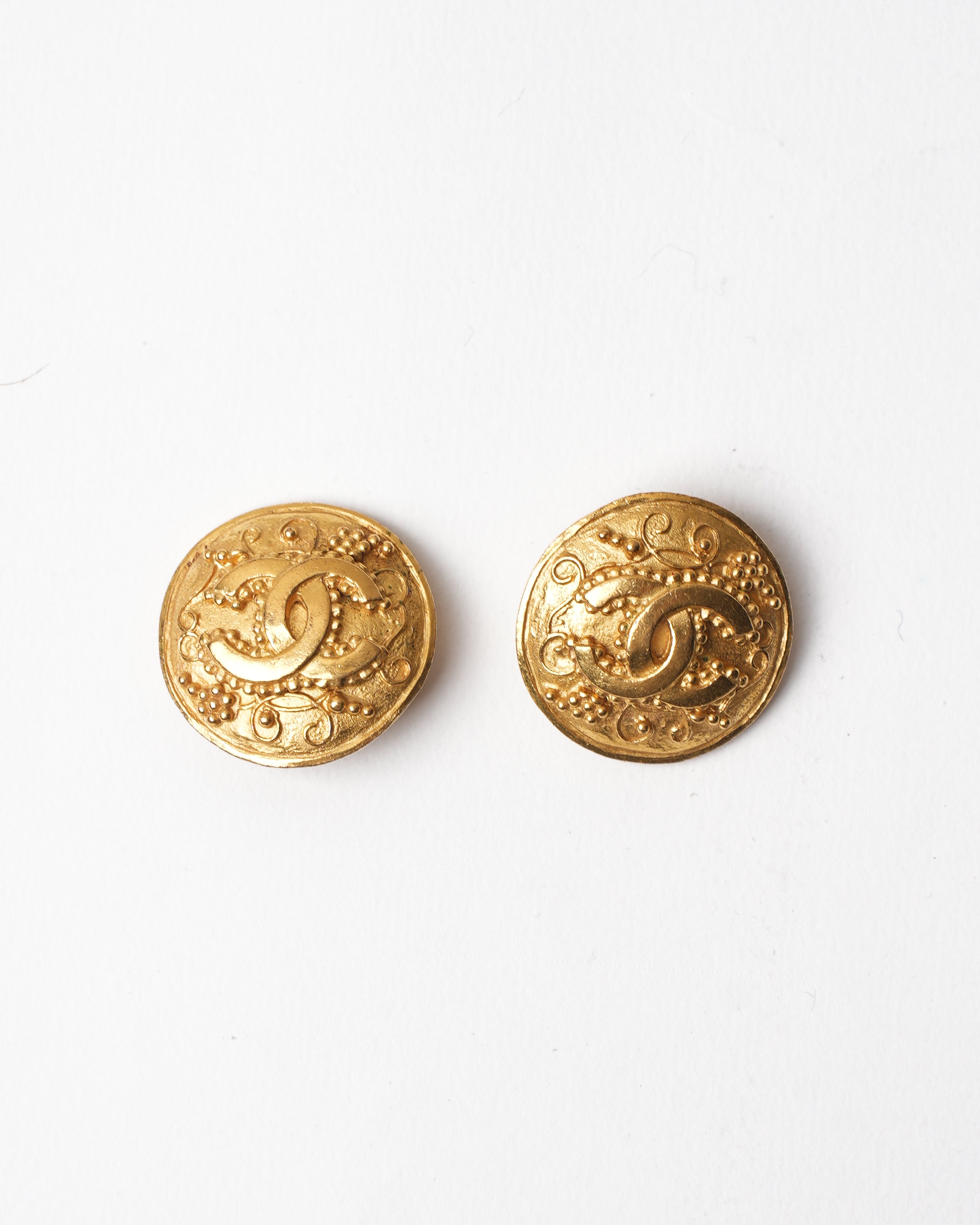 Vintage Chanel Gold Plated 1996 Earring