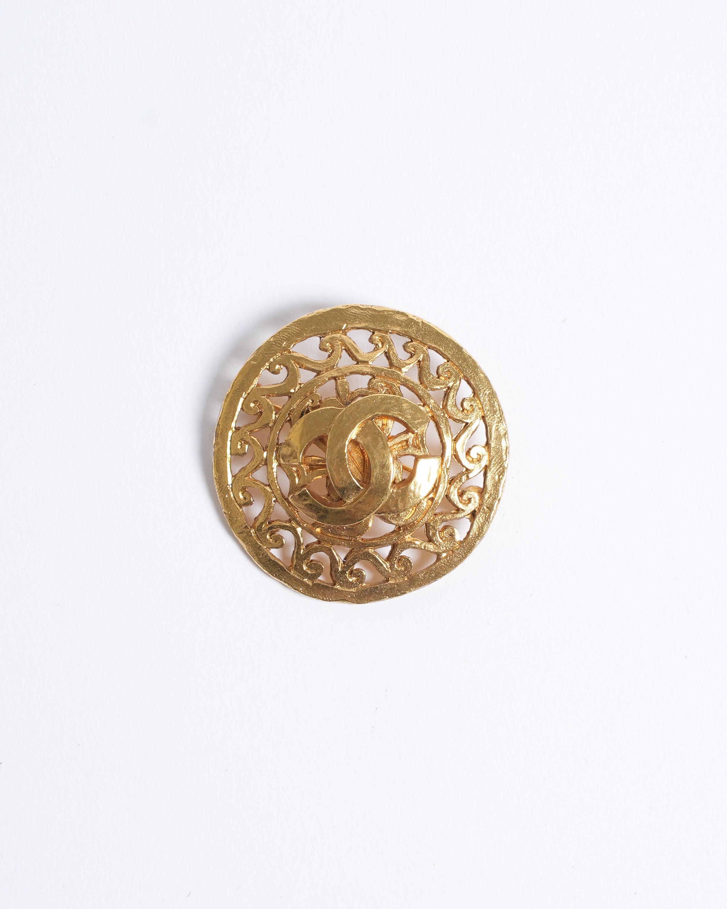 Vintage Chanel 1995 Gold Plated Broach