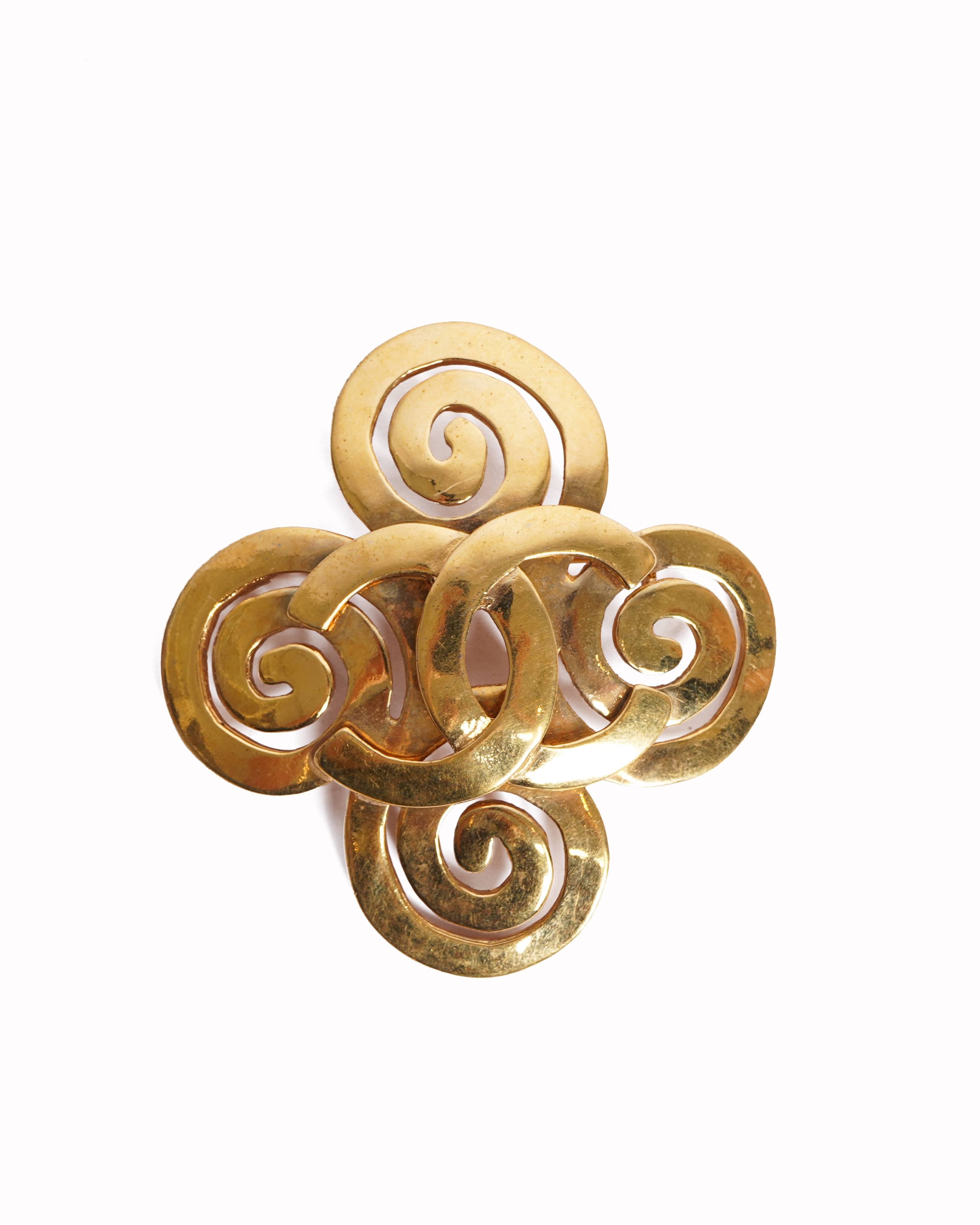 Vintage Chanel 1995 Gold-Plated Brooch made in France