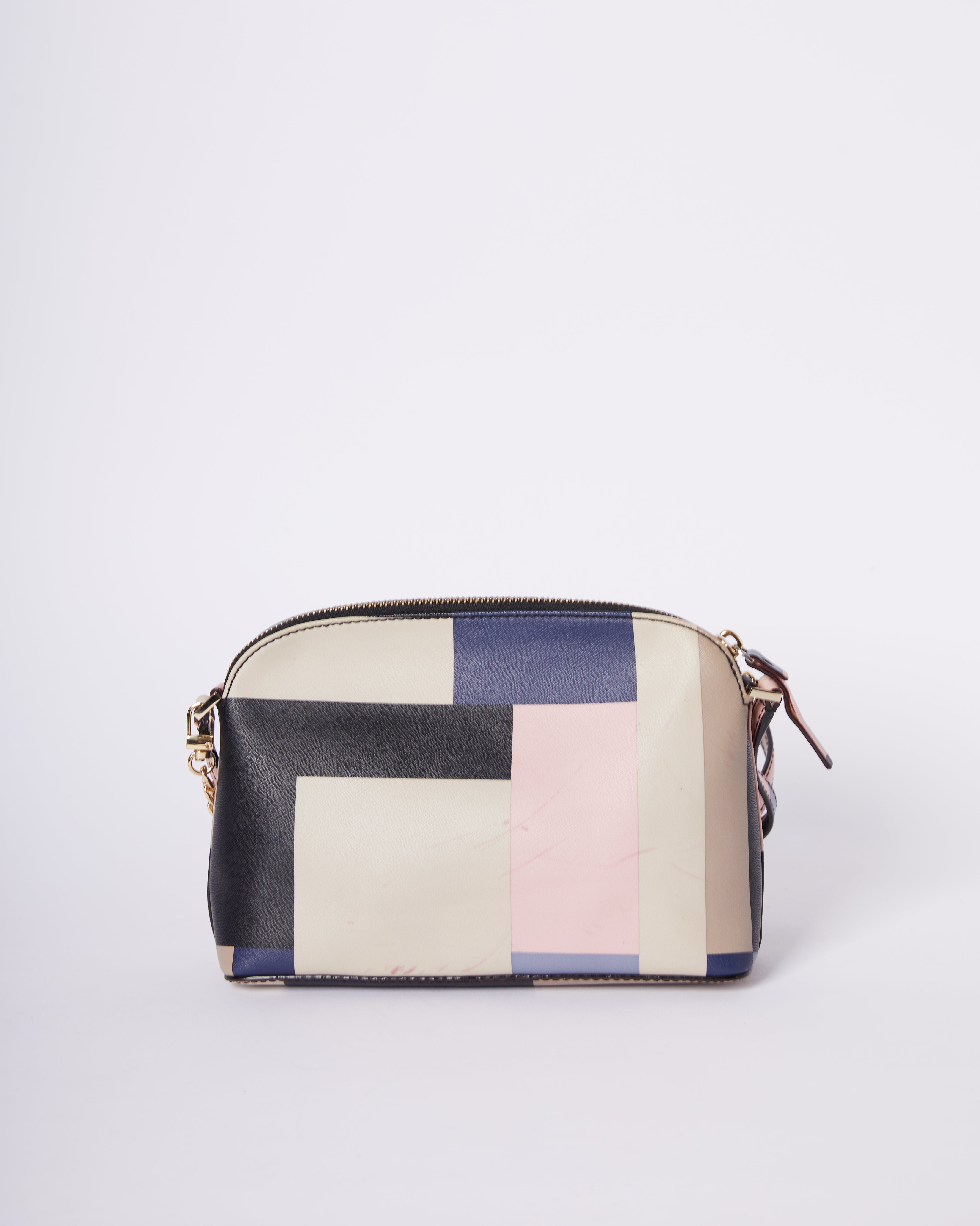 Kate Spade Crossbody In Clock Blocking Detail
