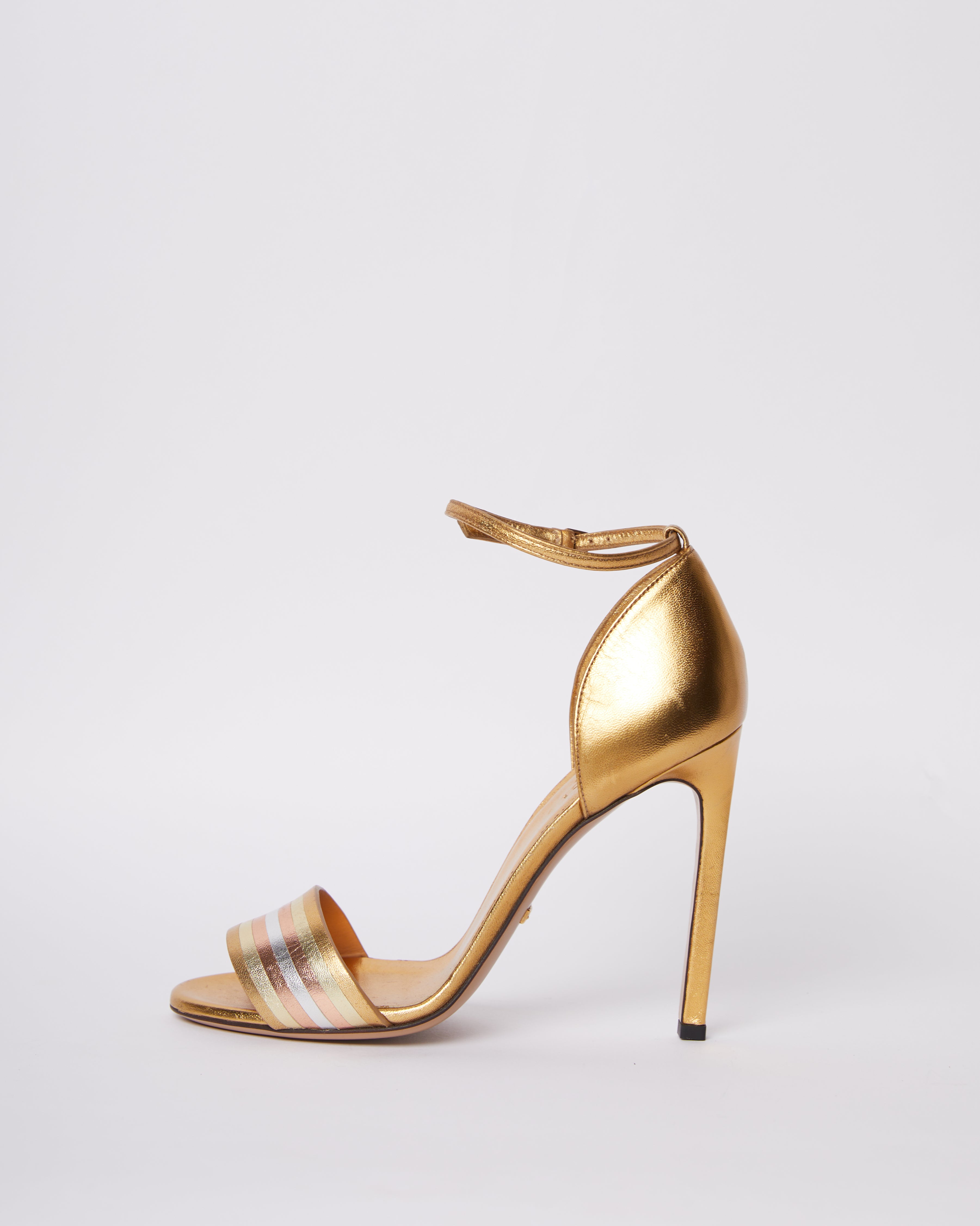 Gucci Gold/Centric Leather Ankle Strap Sandals