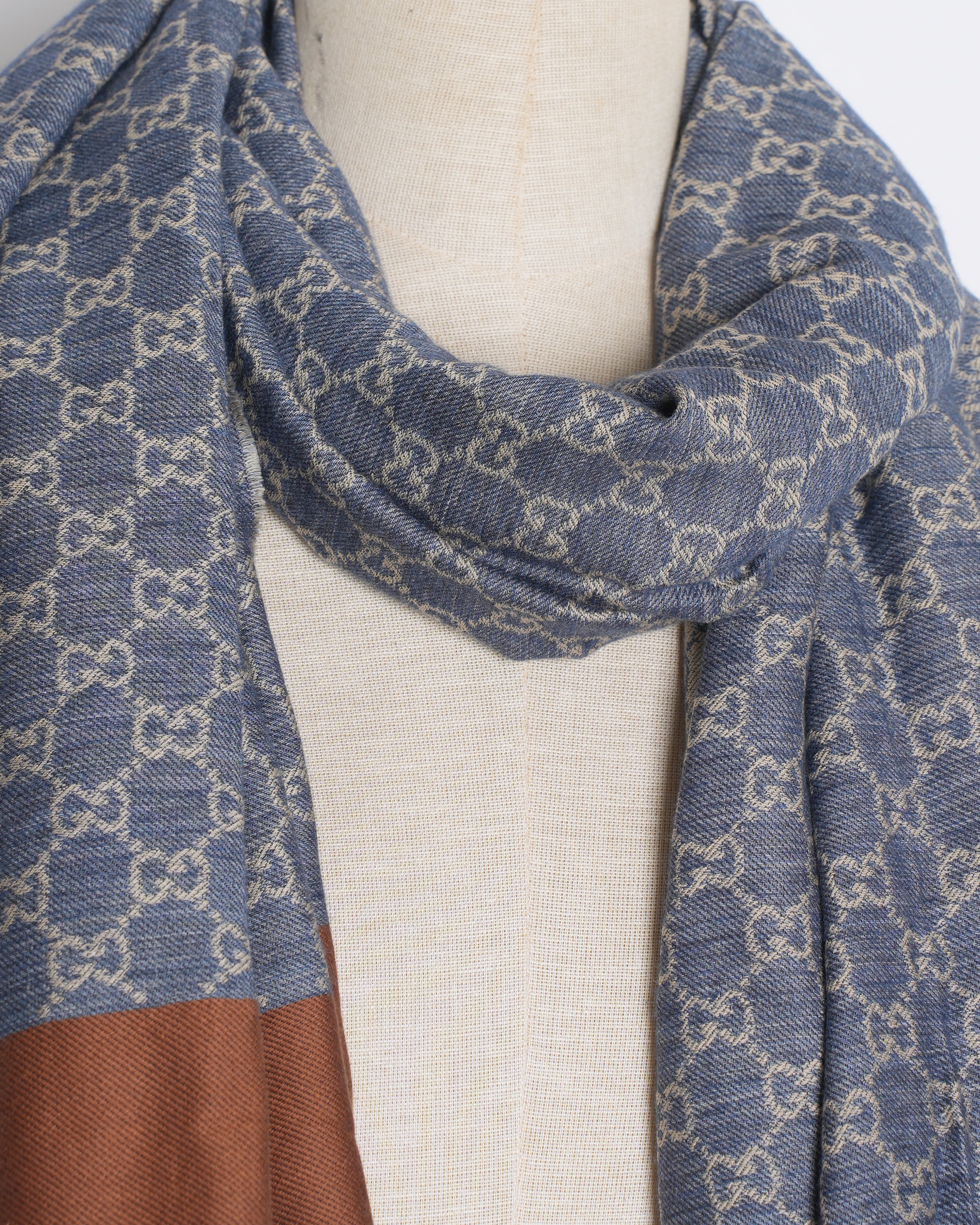 New Gucci GG intrasia jacquard stole