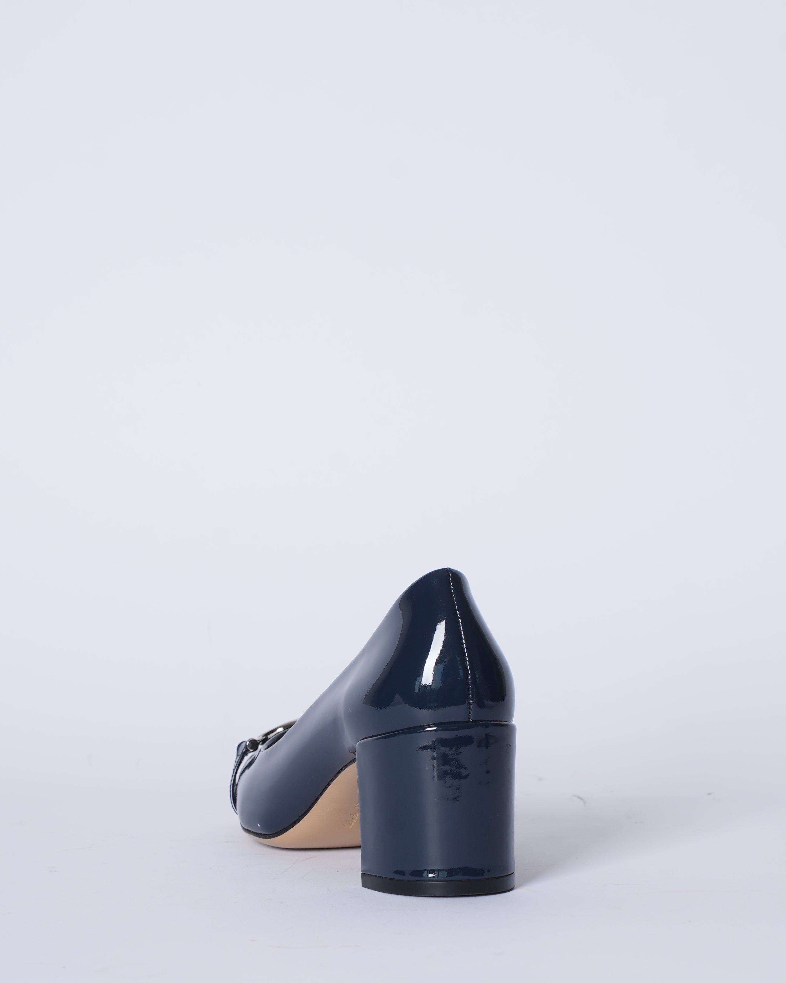 Ferragamo Garda Gancio Ornament Pumps