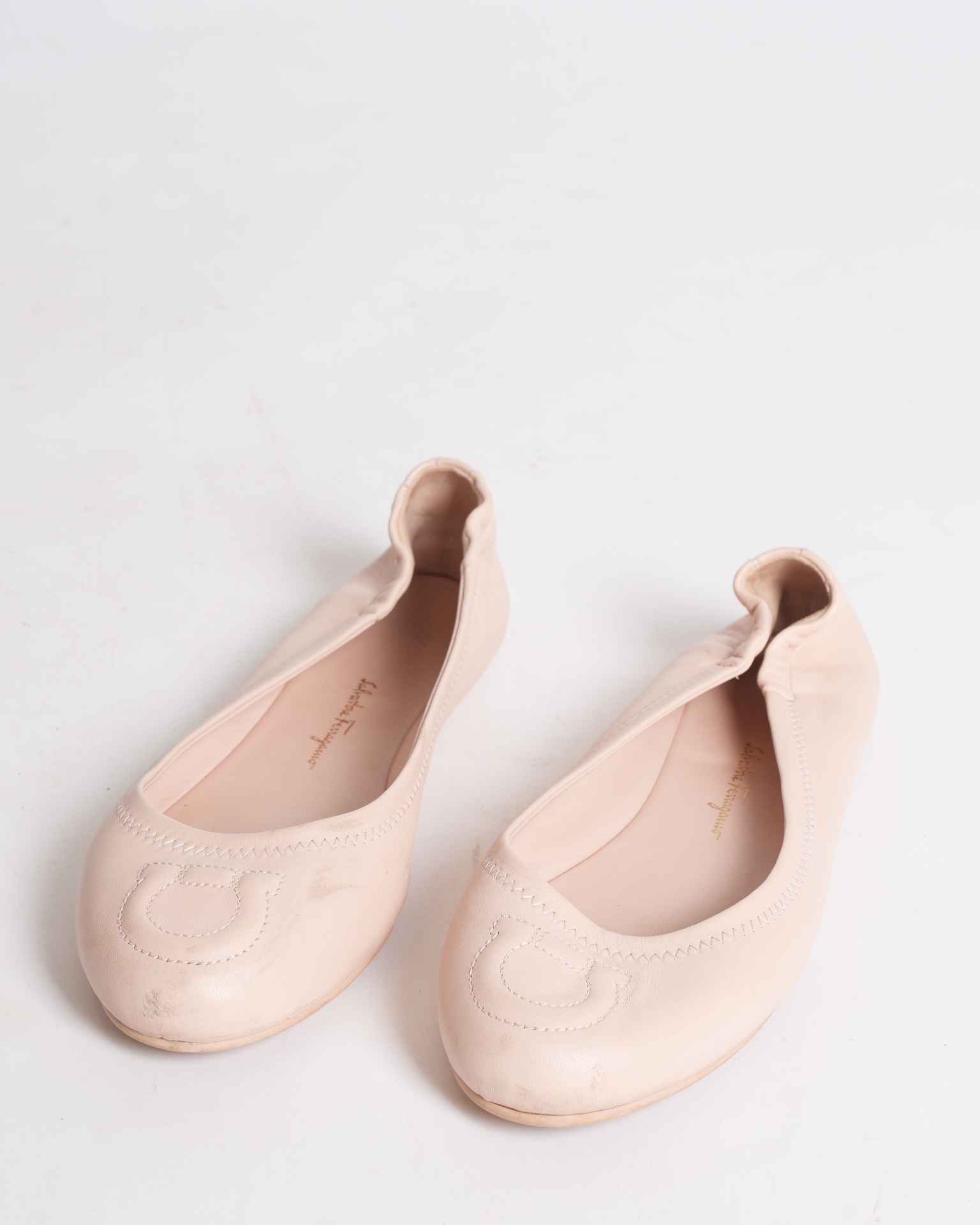 Salvatore Ferragamo ballet flats in pink