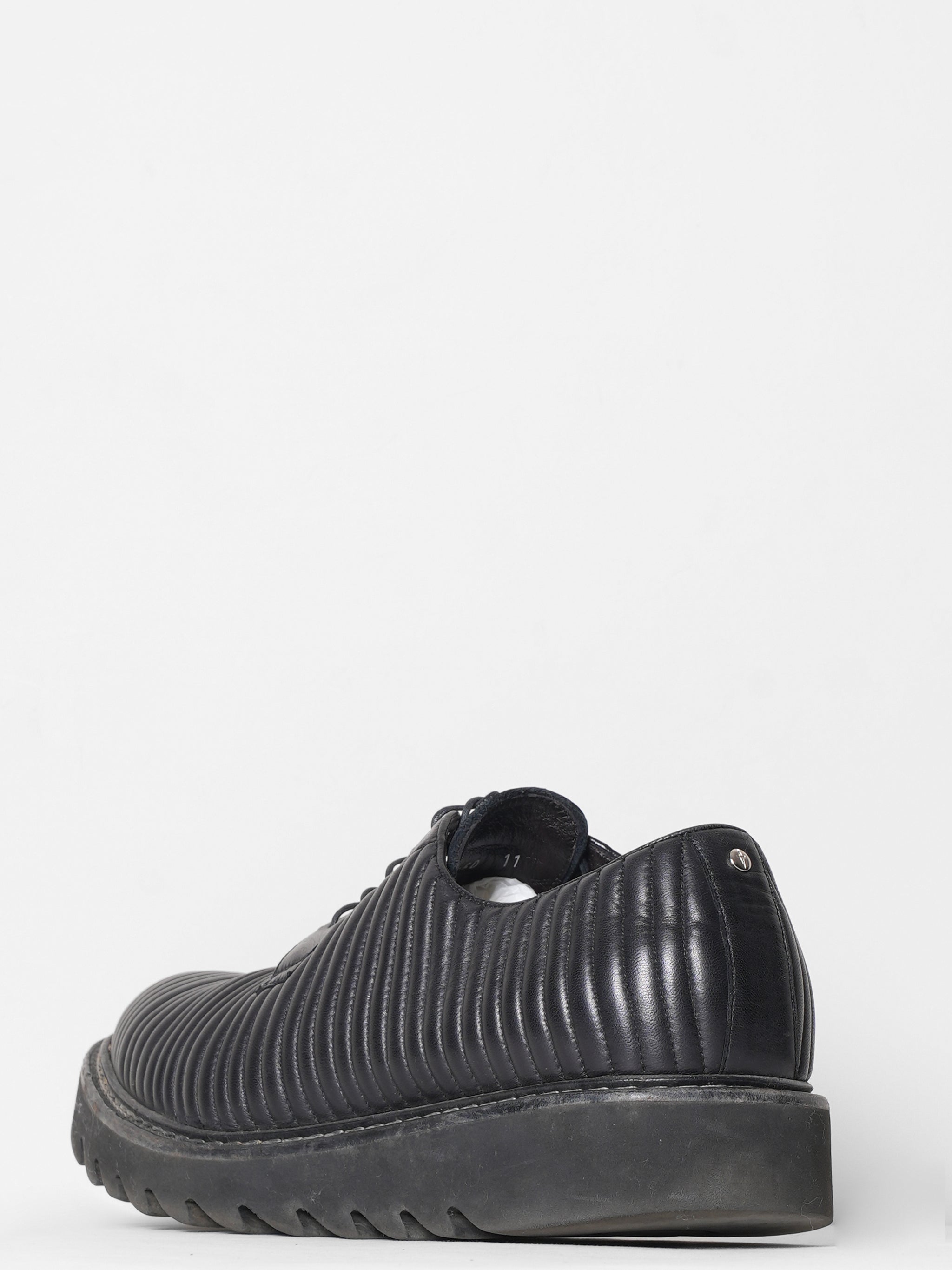 Cesare Paciotti Quilted Lace Up Shoes