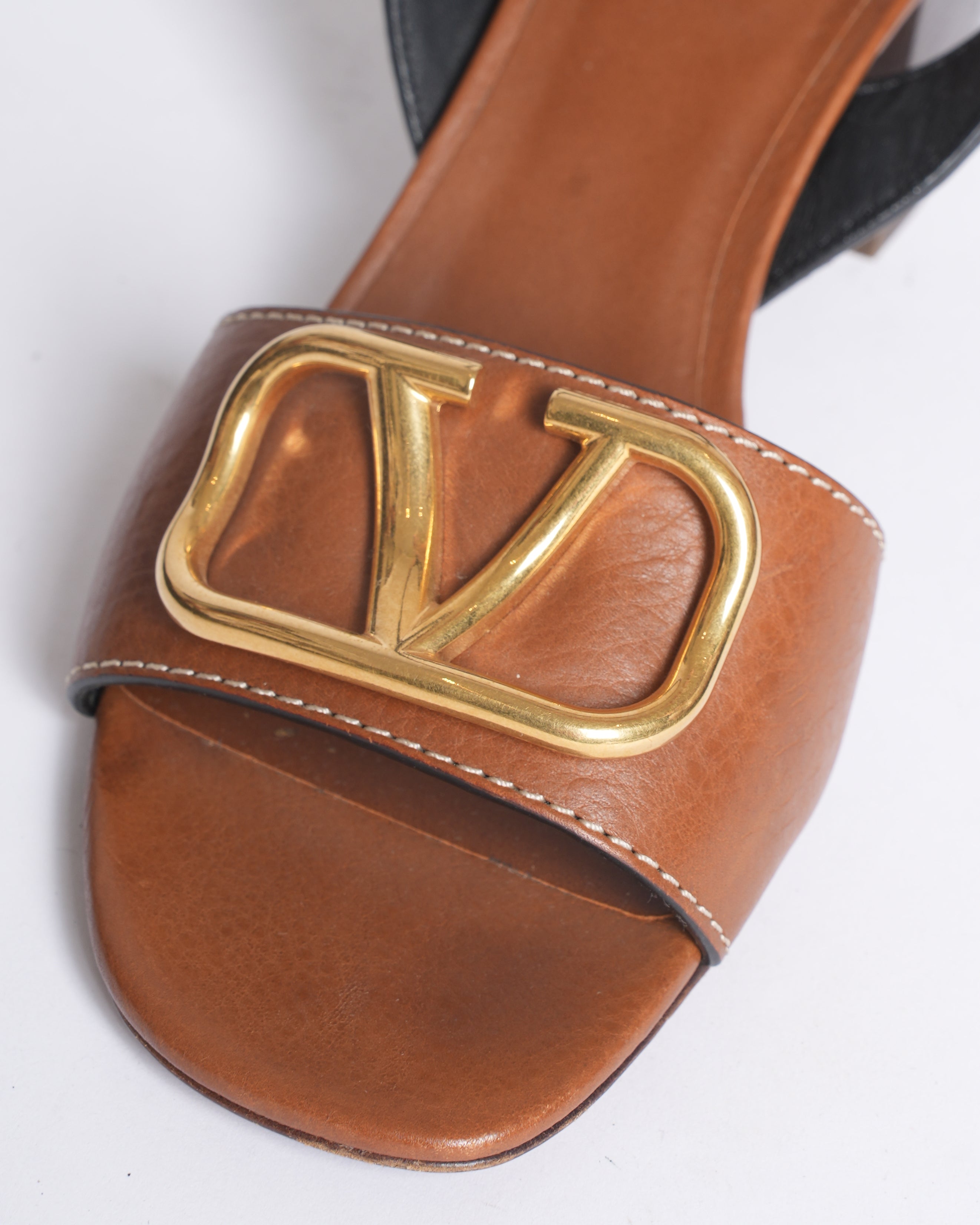 Valentino brown leather v logo block ankle wrap sandals