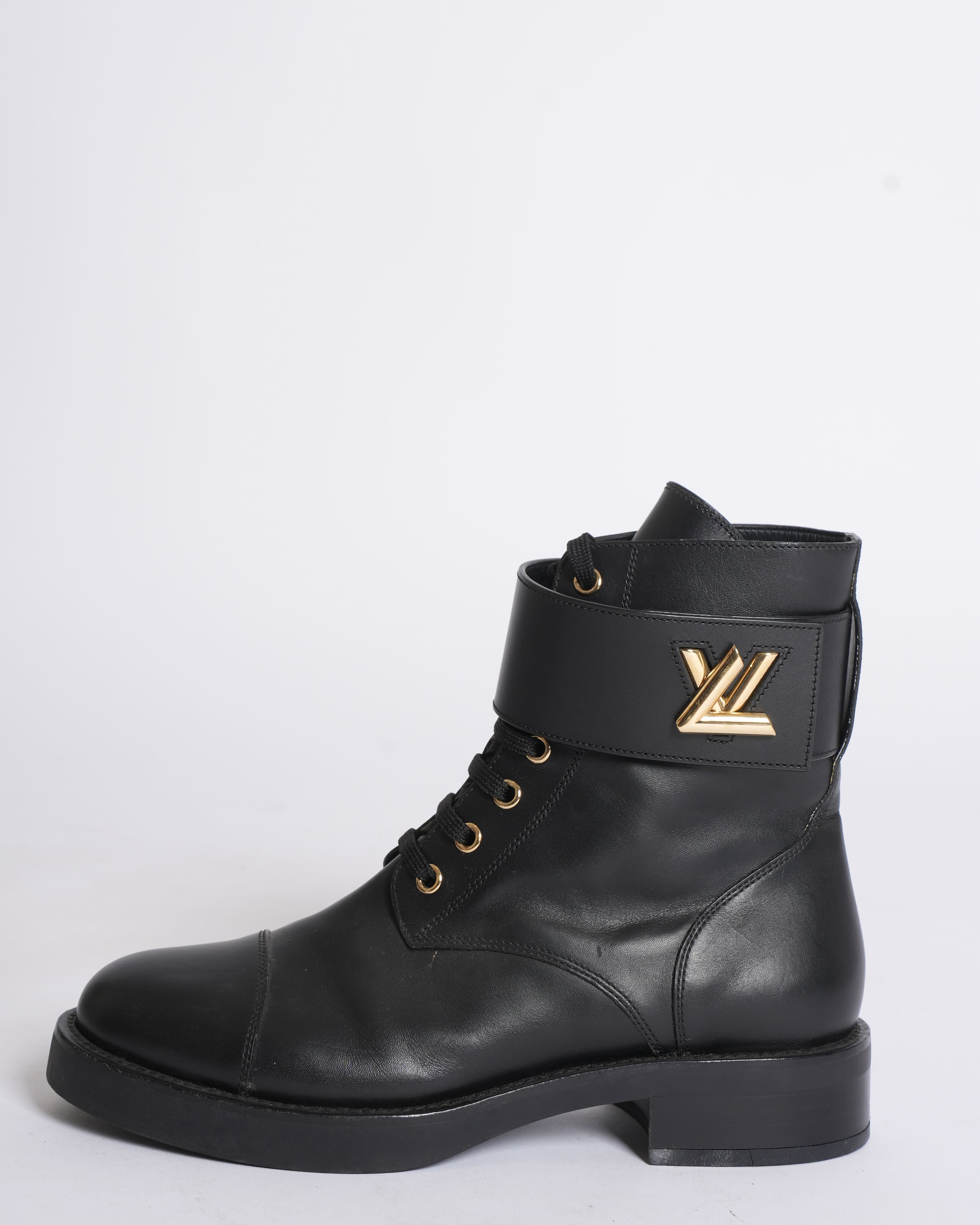 Louis Vuitton Flat Ranger Boots