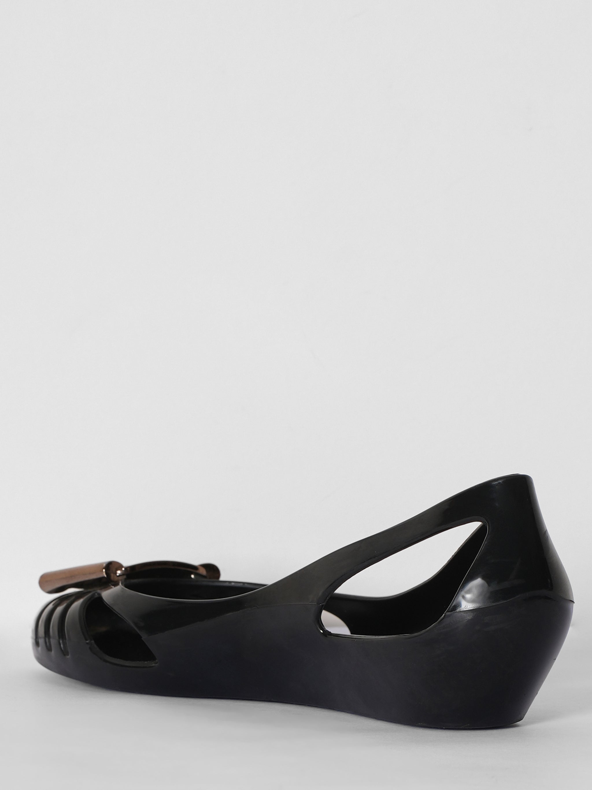 salvatore Ferragamo Bermuda Jelly Flats