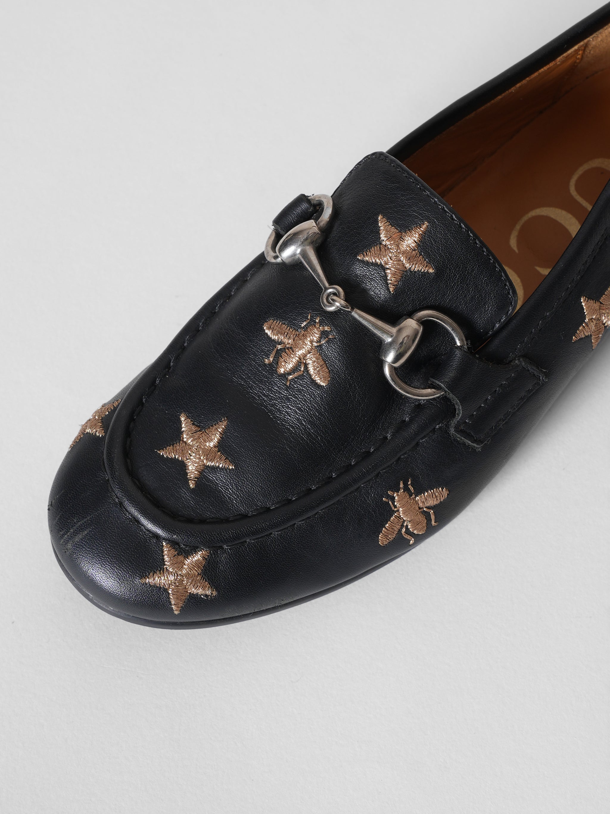 Gucci Kids Salto 33 - Moccasin Couro Preto Bordado Estilo Shoes