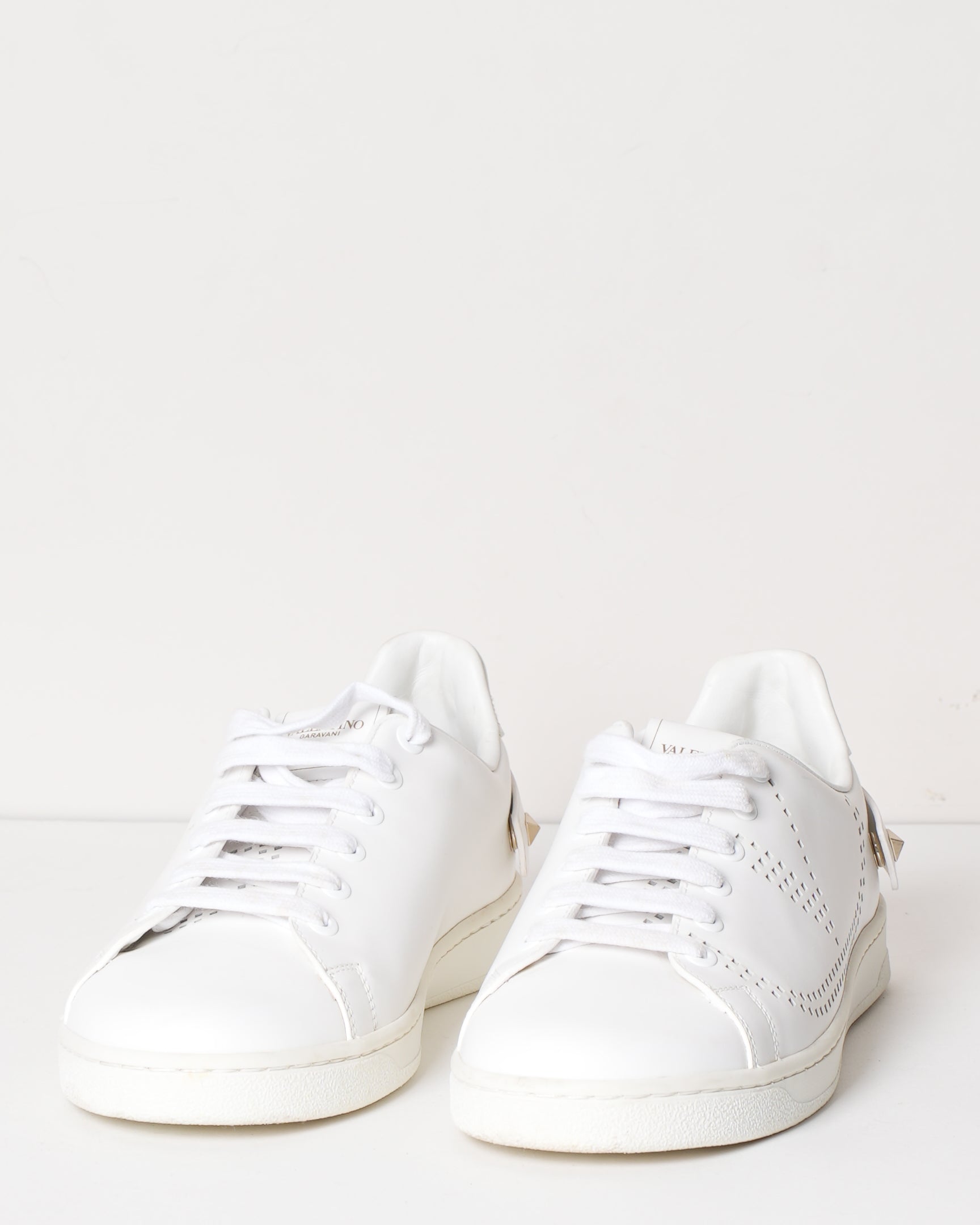 Valentino Garavani Rockstud Leather Low Trainers