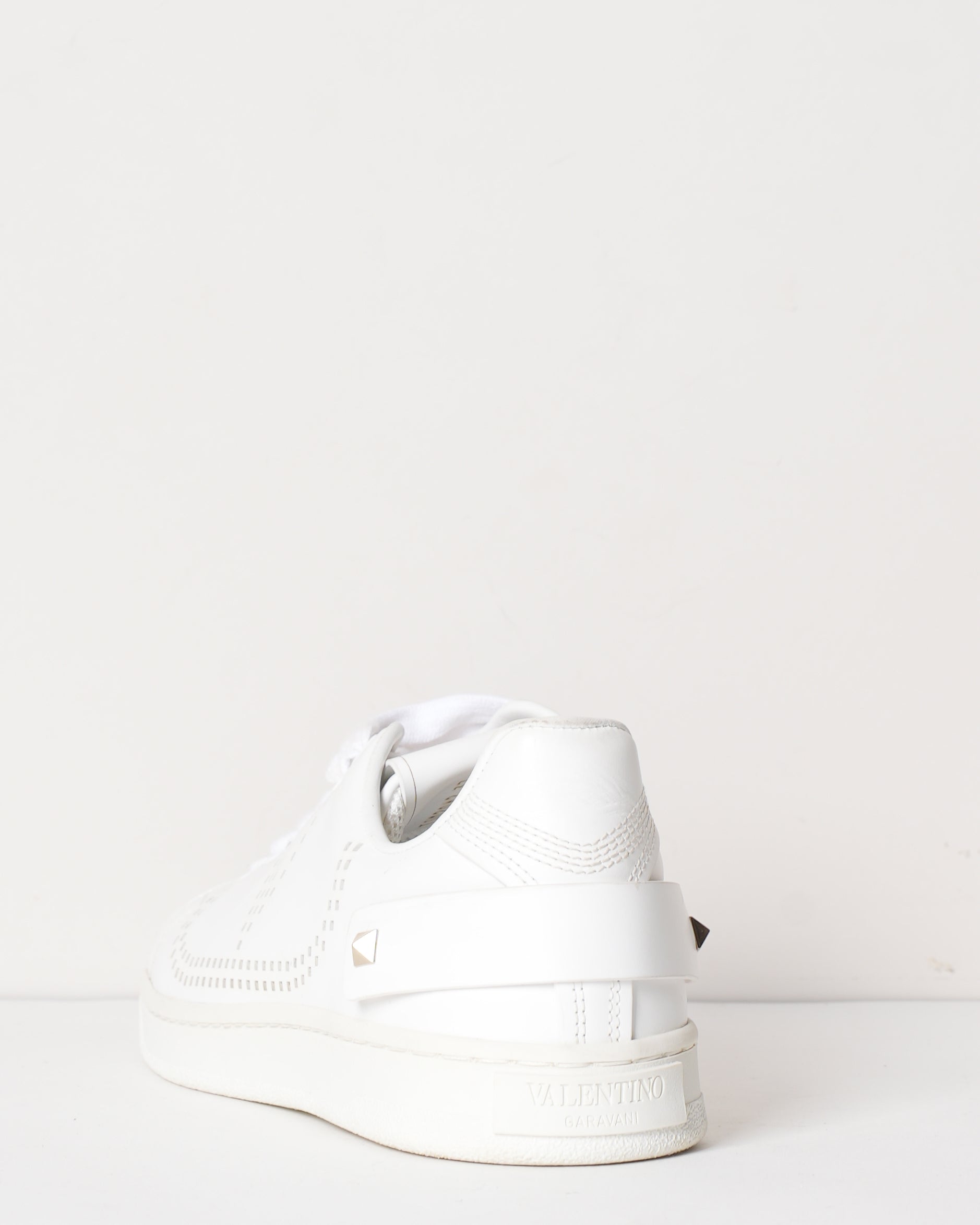 Valentino Garavani Rockstud Leather Low Trainers