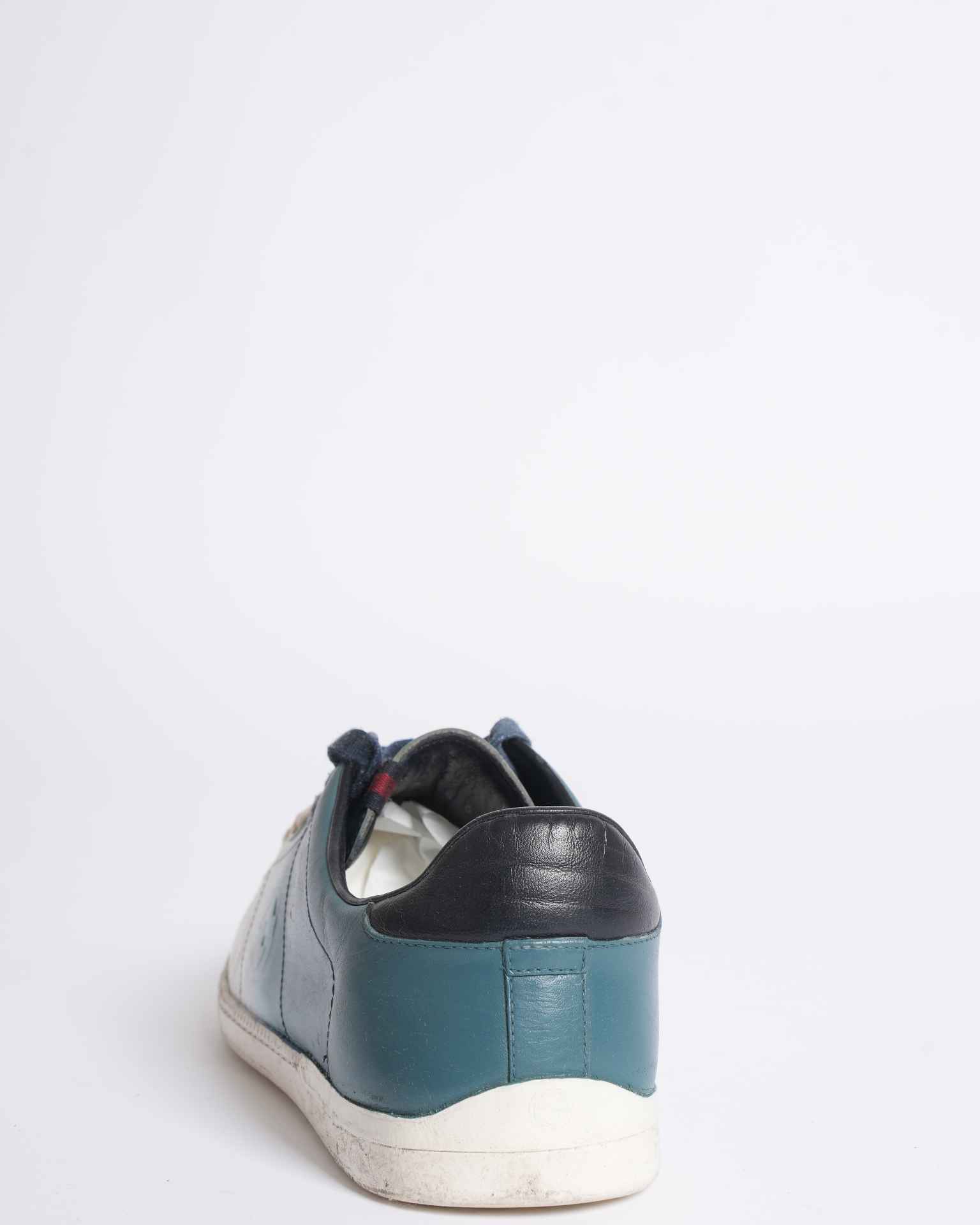 Gucci blue ombre leather low top sneakers.
