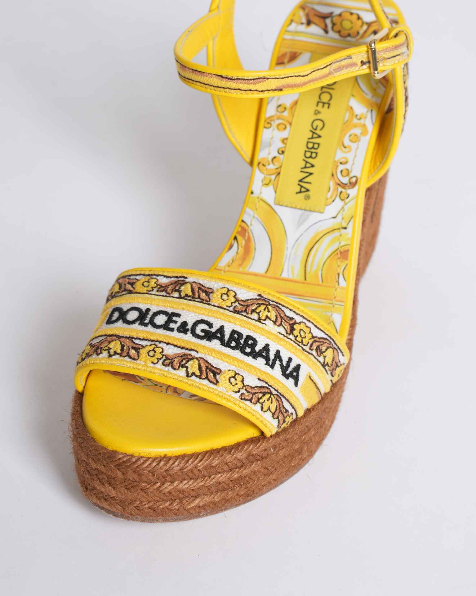 New Dolce & Gabbana Majolica Wedge Sandals with Embroidery
