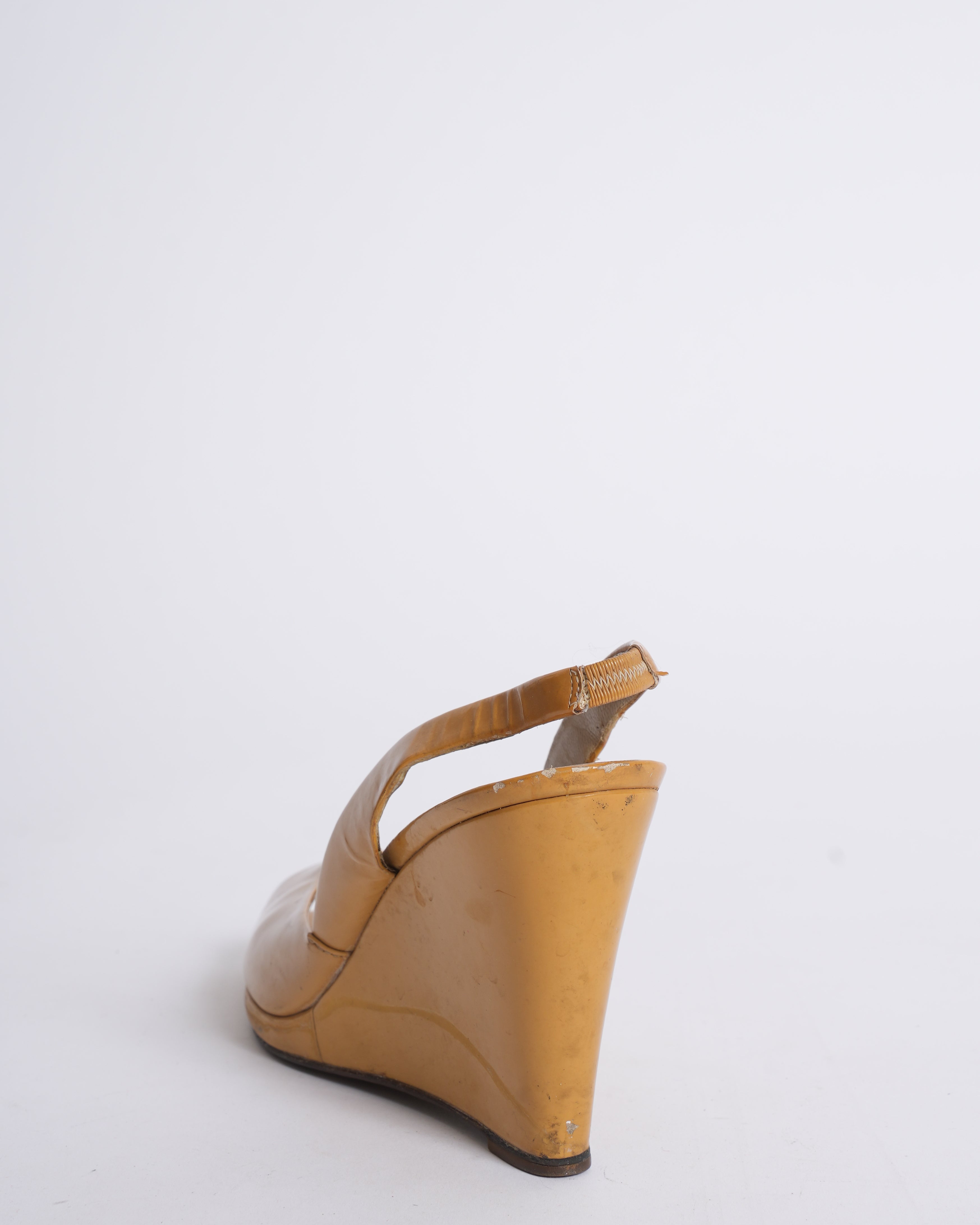 MK Patent Leather Heels In Yellow