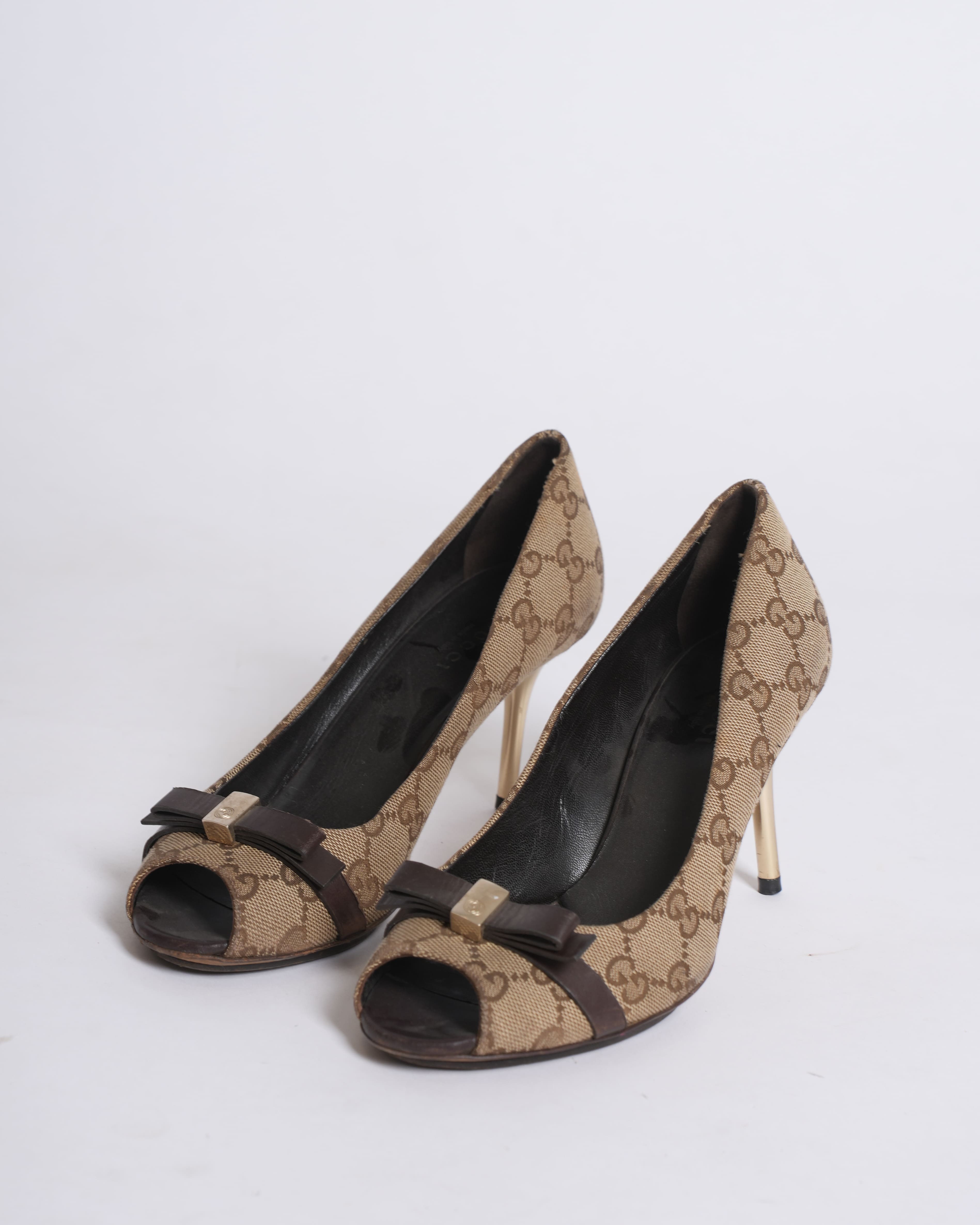 Gucci Brown Pumps
