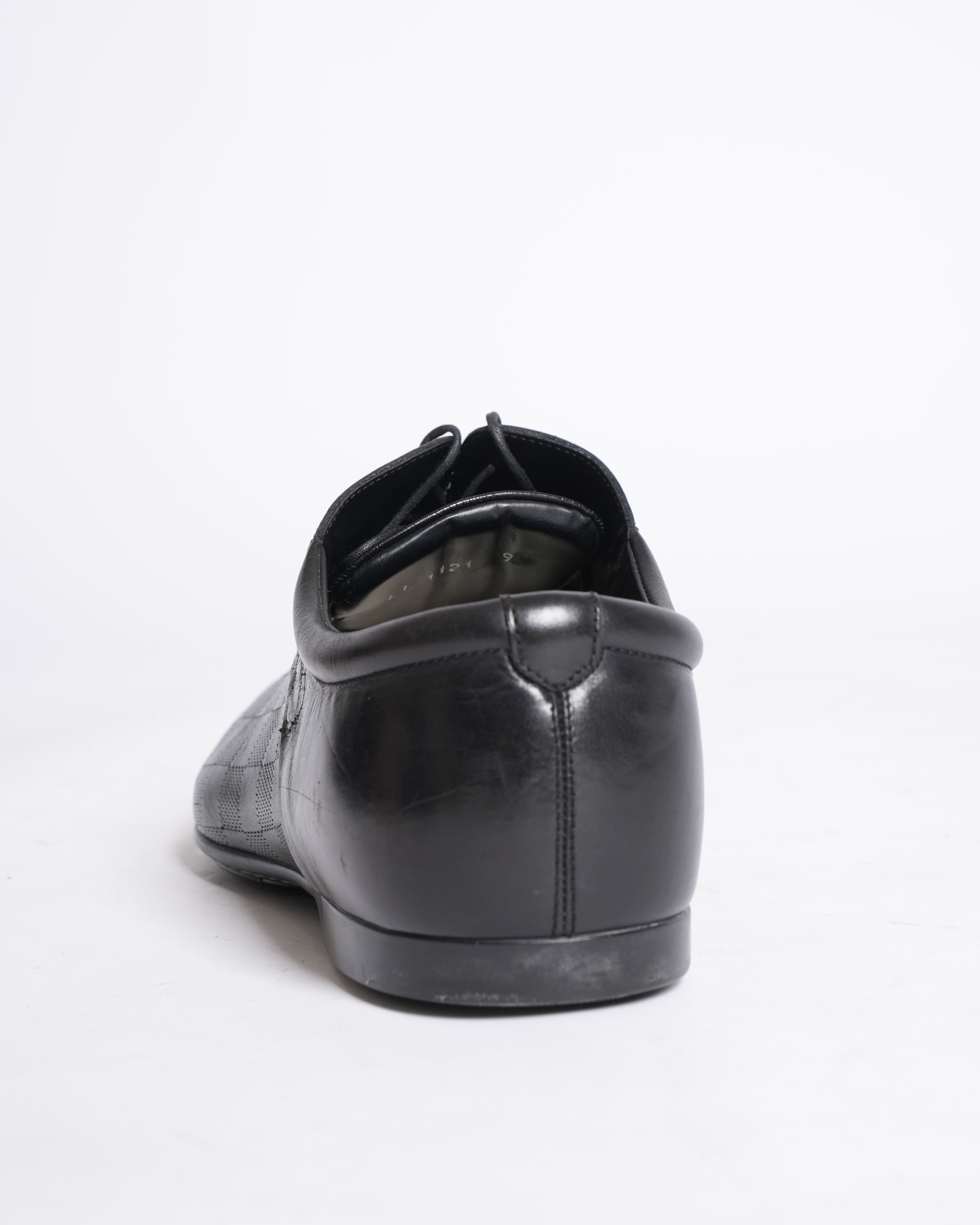 Louis Vuitton men's black lace-up formal shoes