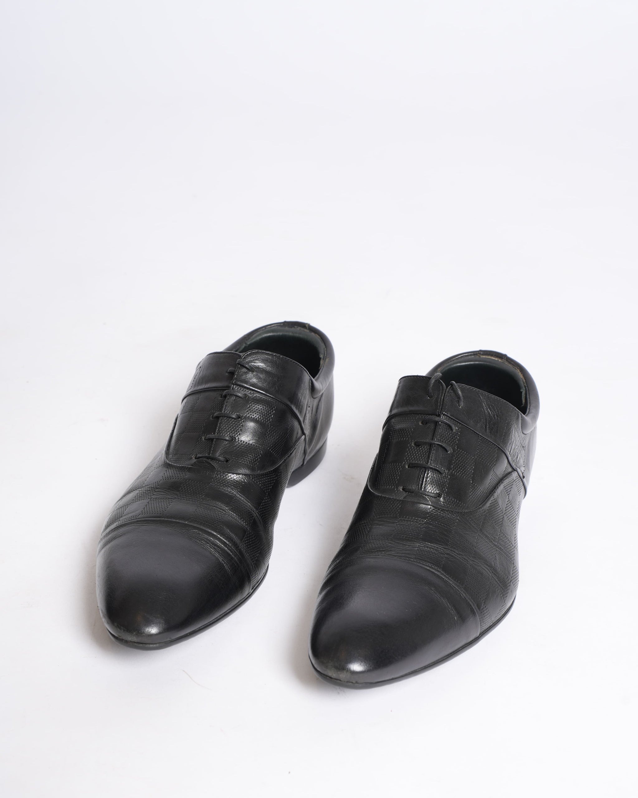 Louis Vuitton men's black lace-up formal shoes