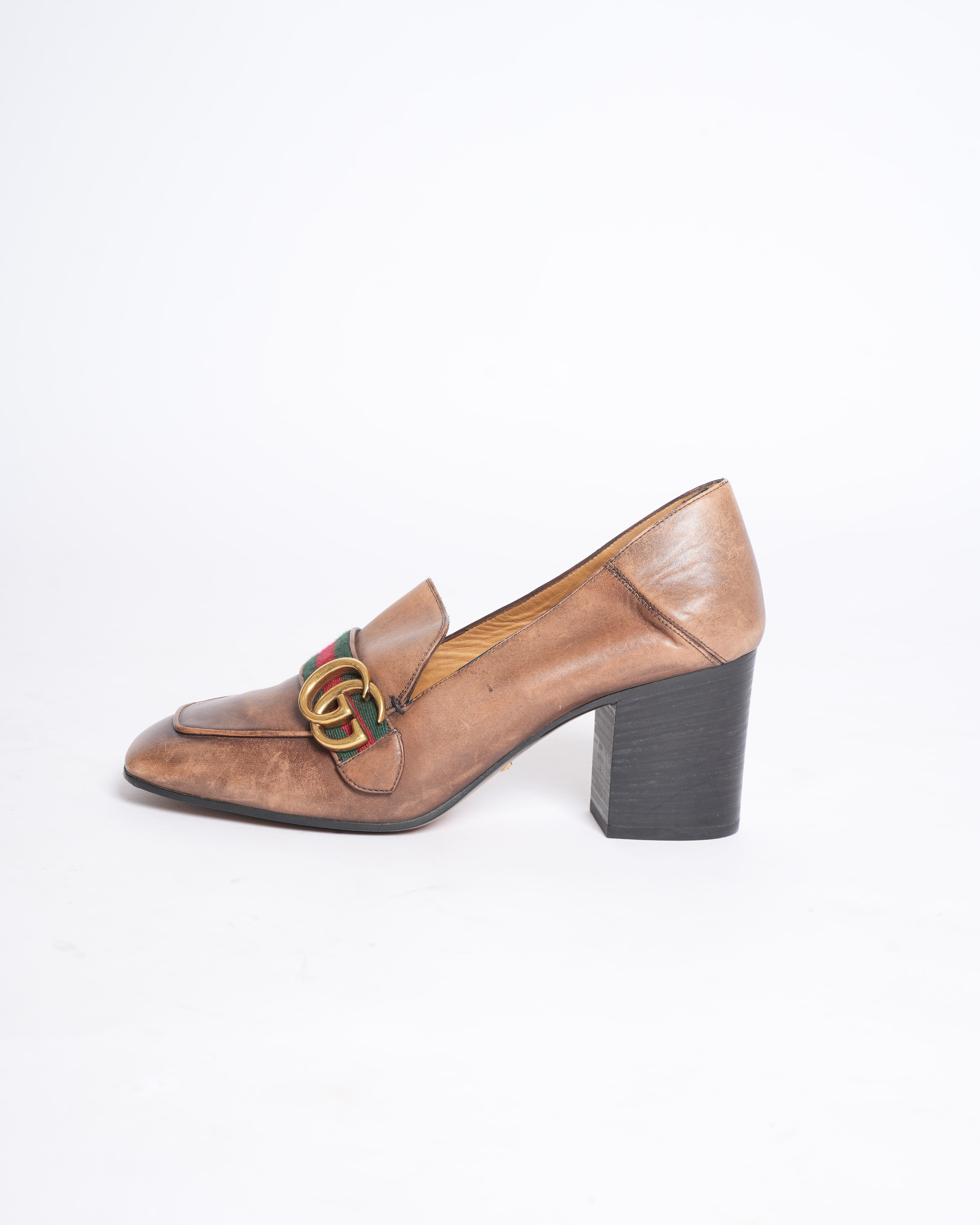 Gucci Destroyed-Effect Loafer Pumps in Brown