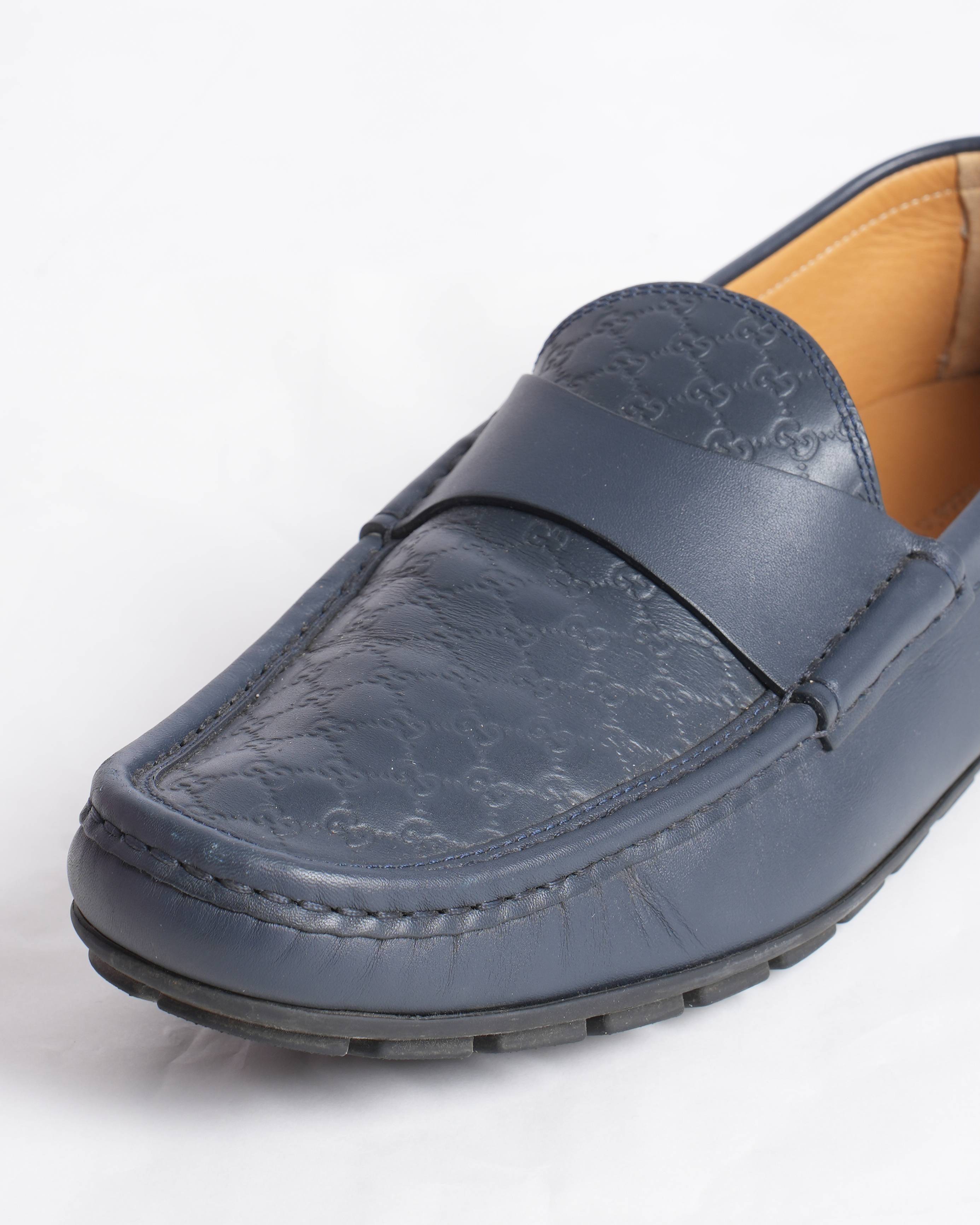 Gucci guccisima navy blue driver loafers