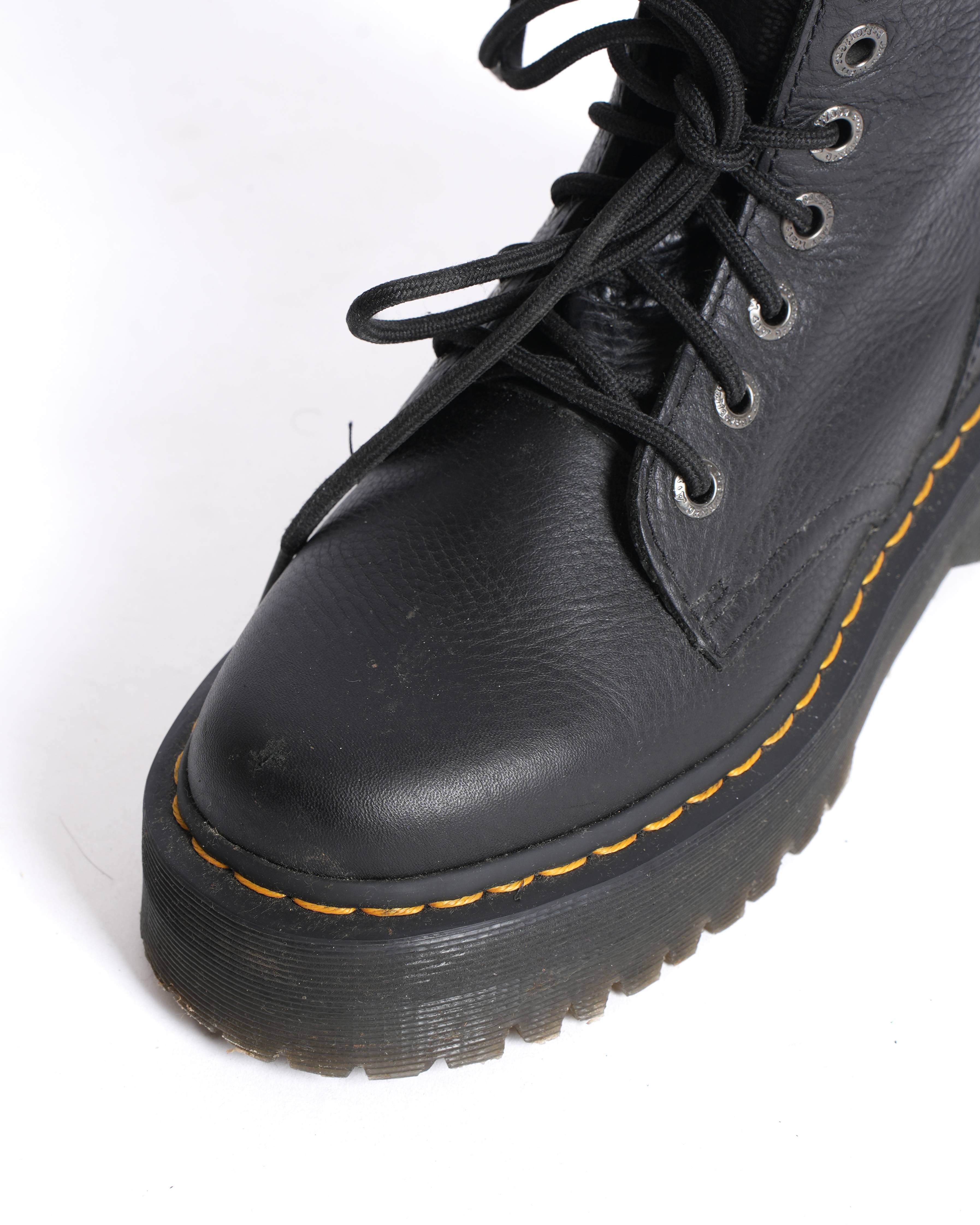 Dr. Martens Jadon quad Retro Boots