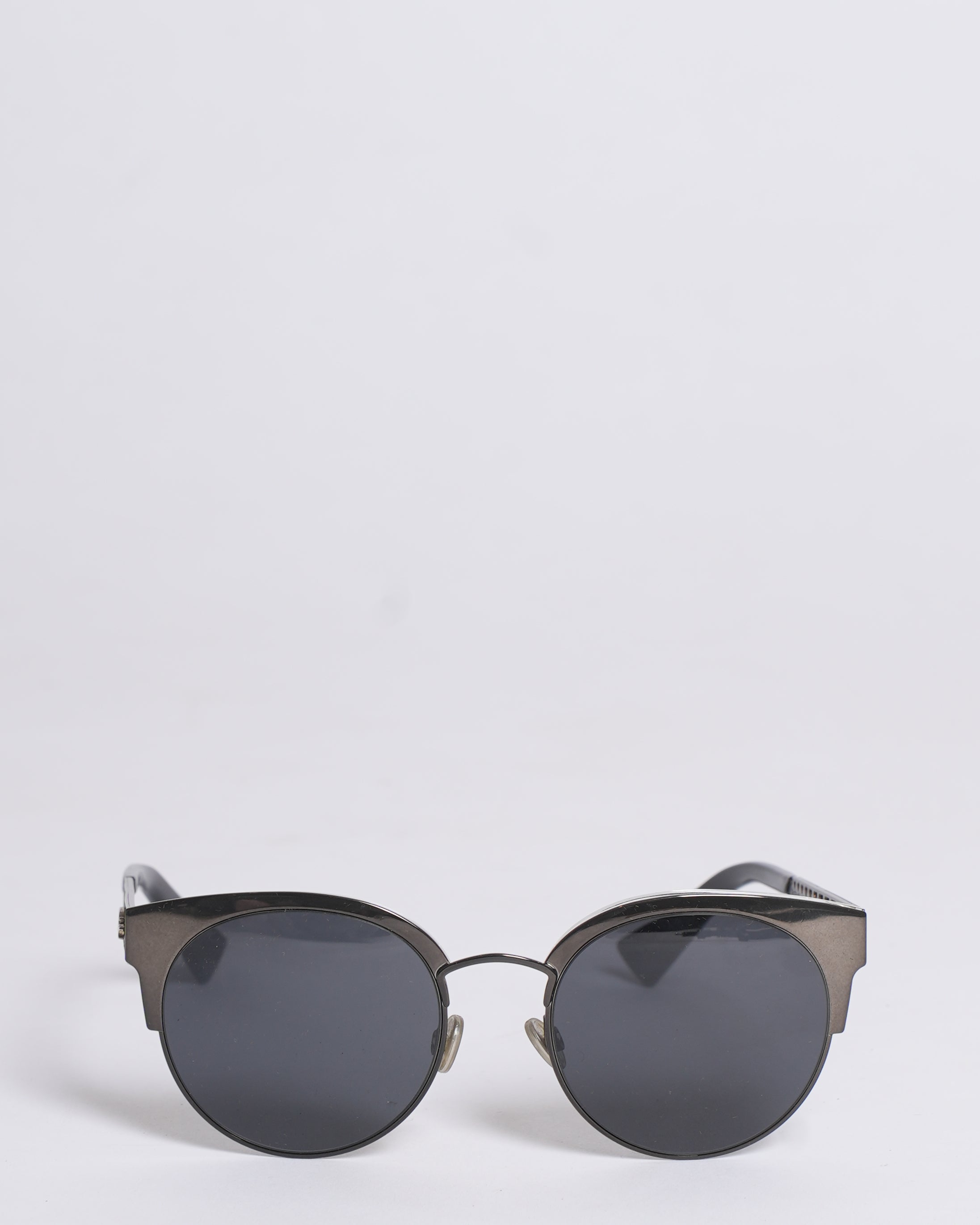 New Dior Round Sunglasses In Black